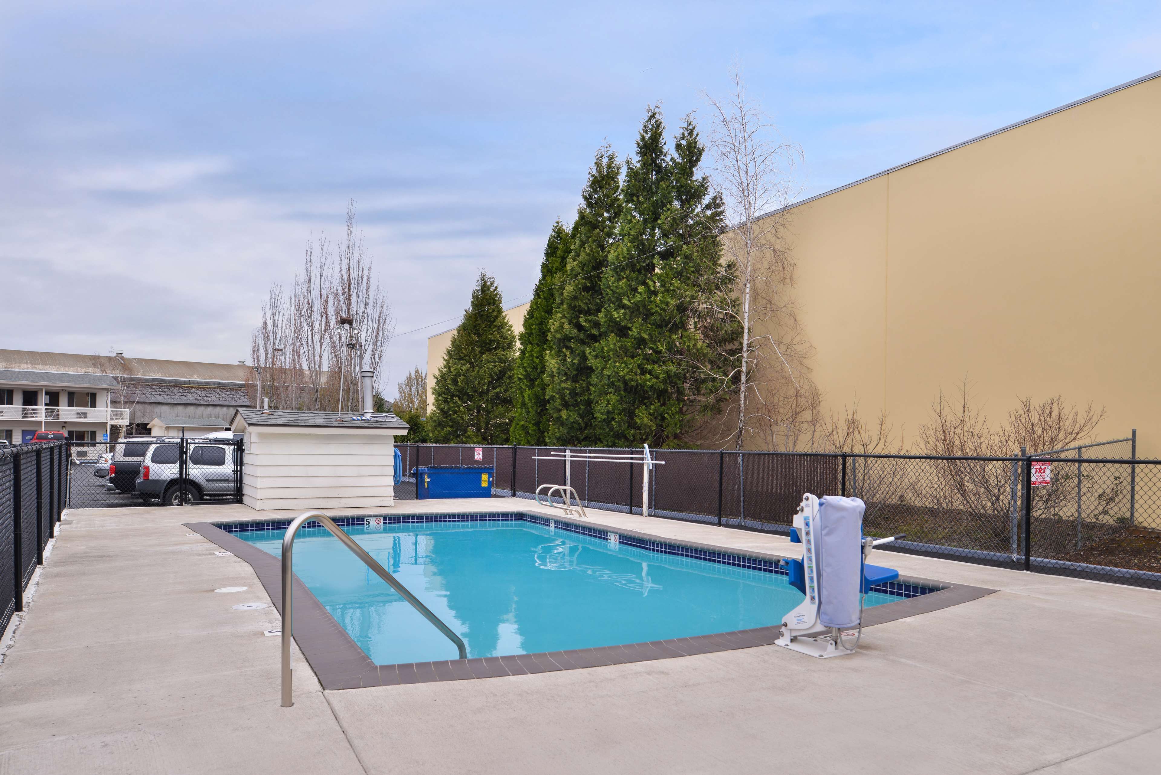 Motel 6 Salem - Expo Center
