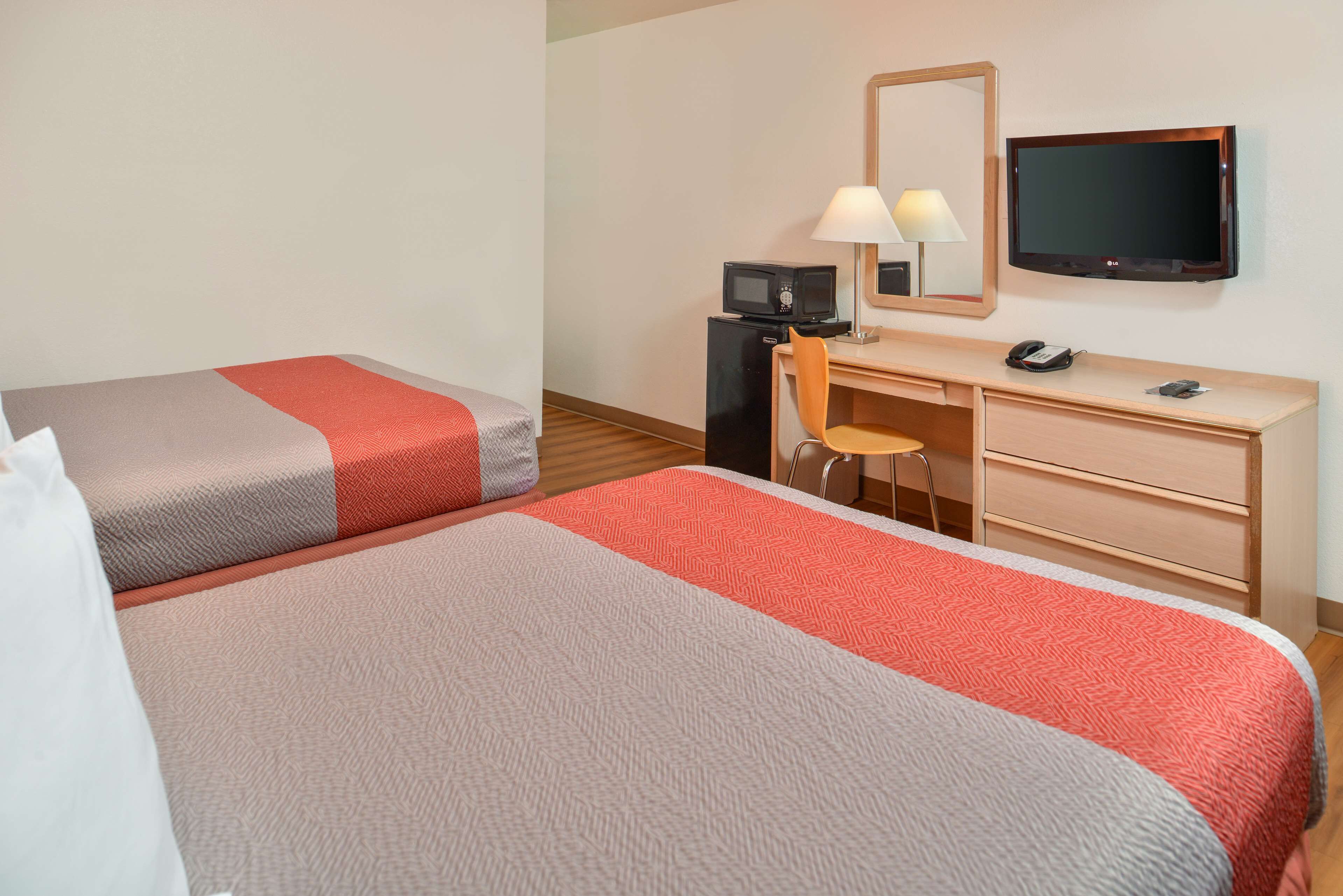 Motel 6 Salem - Expo Center