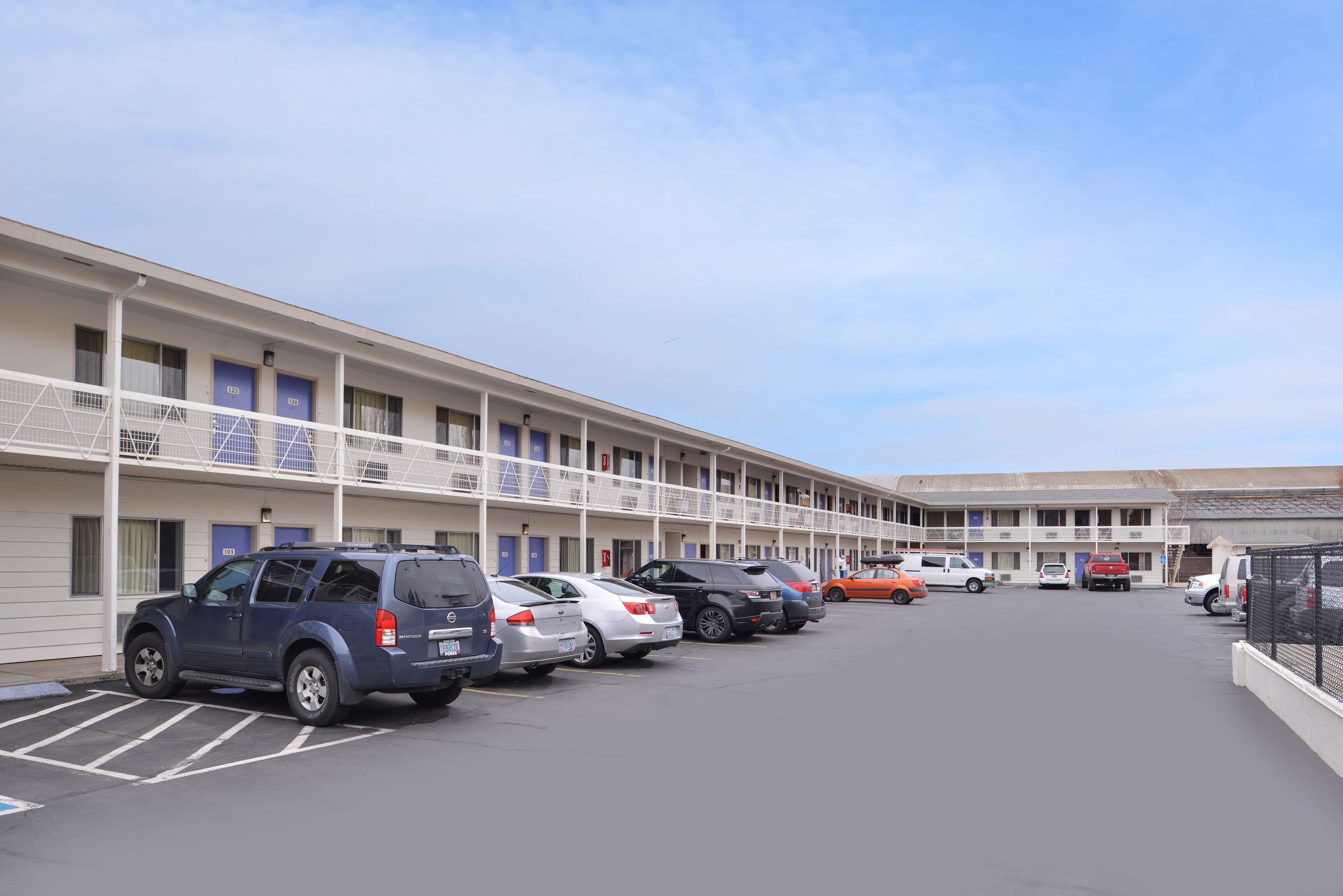 Motel 6 Salem - Expo Center