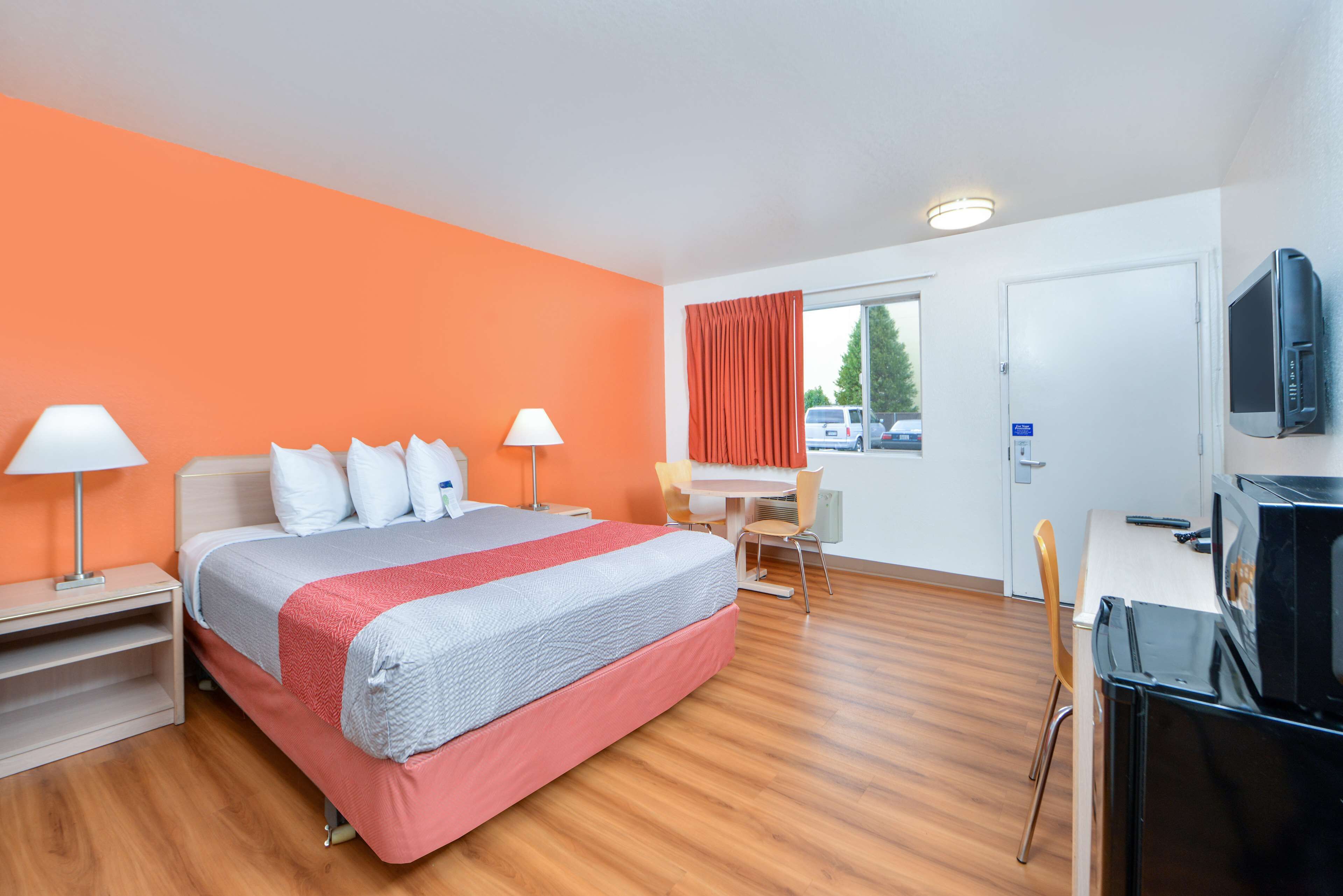 Motel 6 Salem - Expo Center