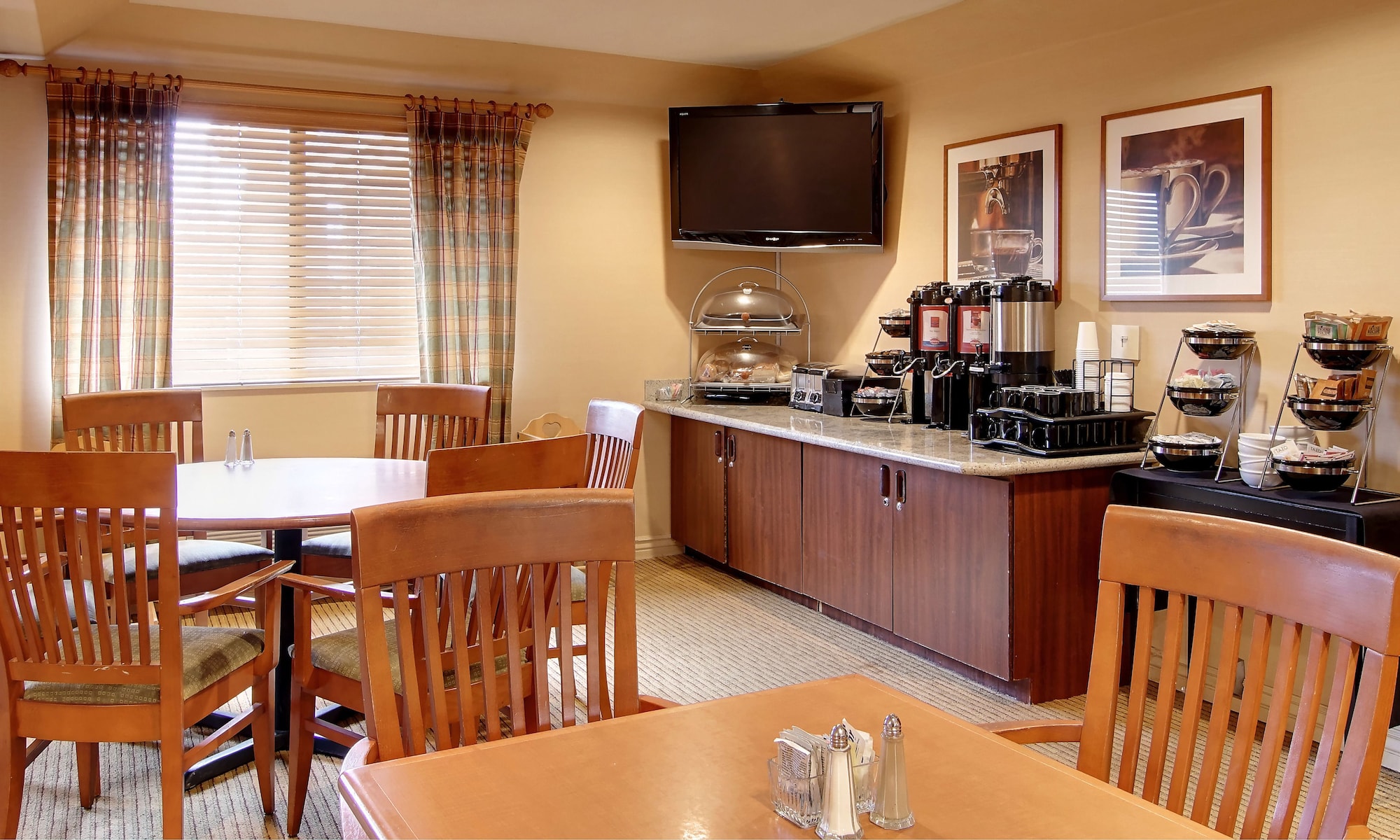 Phoenix Inn Suites Salem