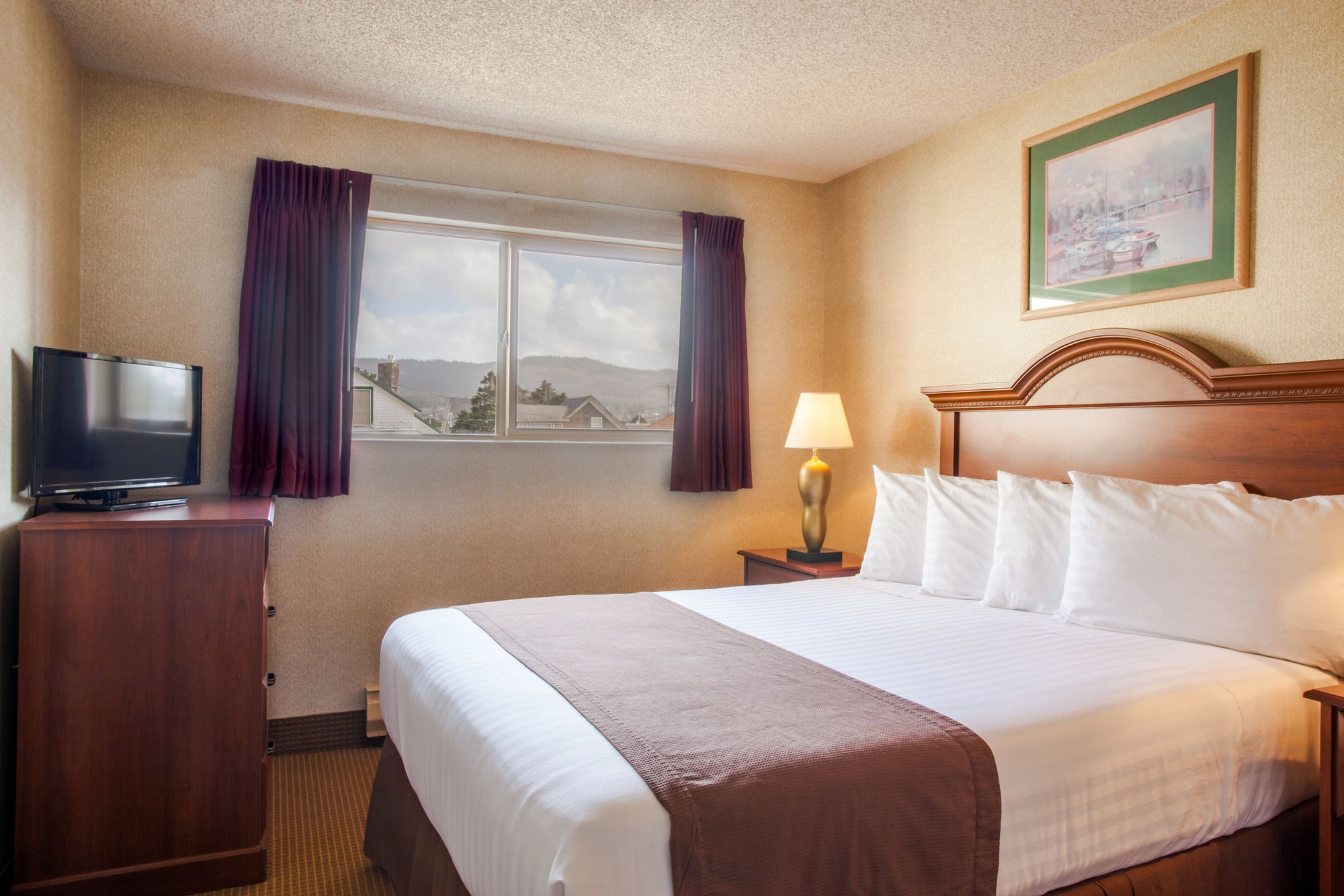 Ebb Tide Oceanfront Inn