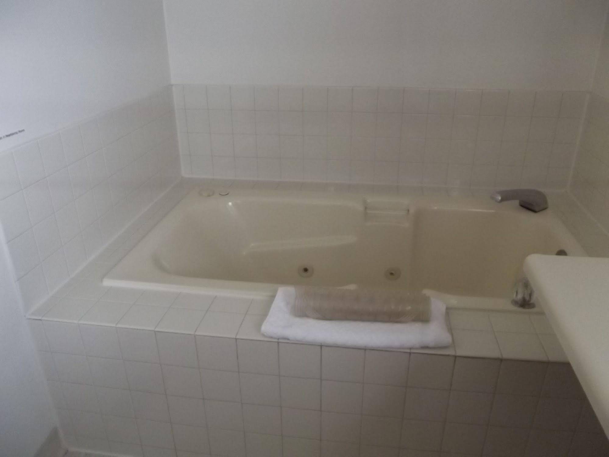 Hillcrest Inn & Hillcrest House