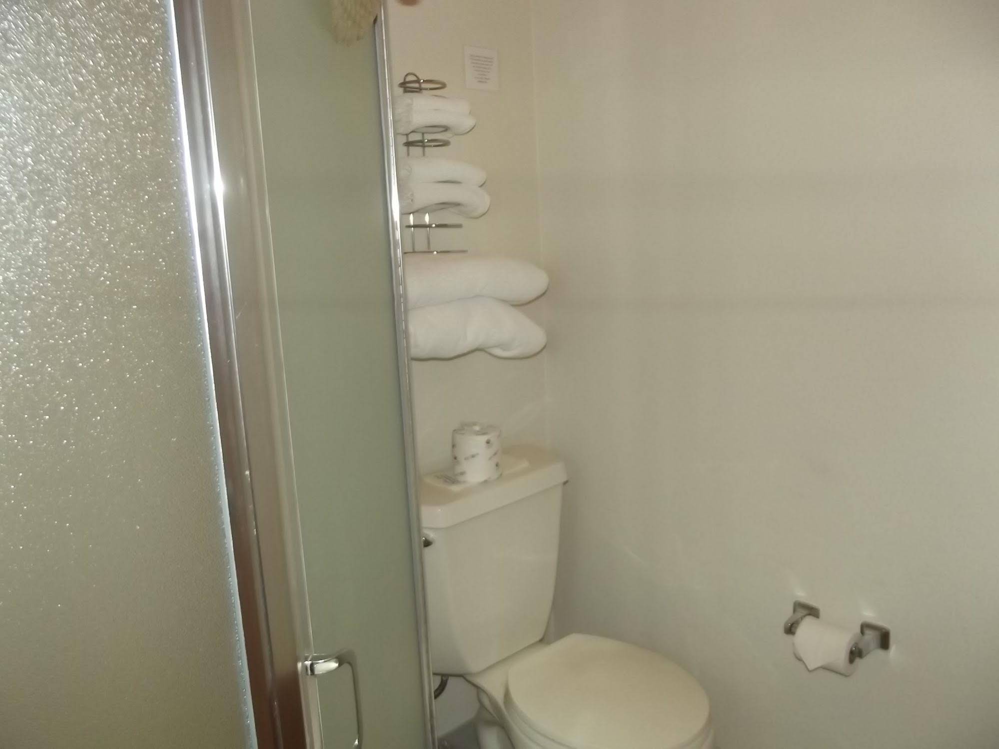 Hillcrest Inn & Hillcrest House