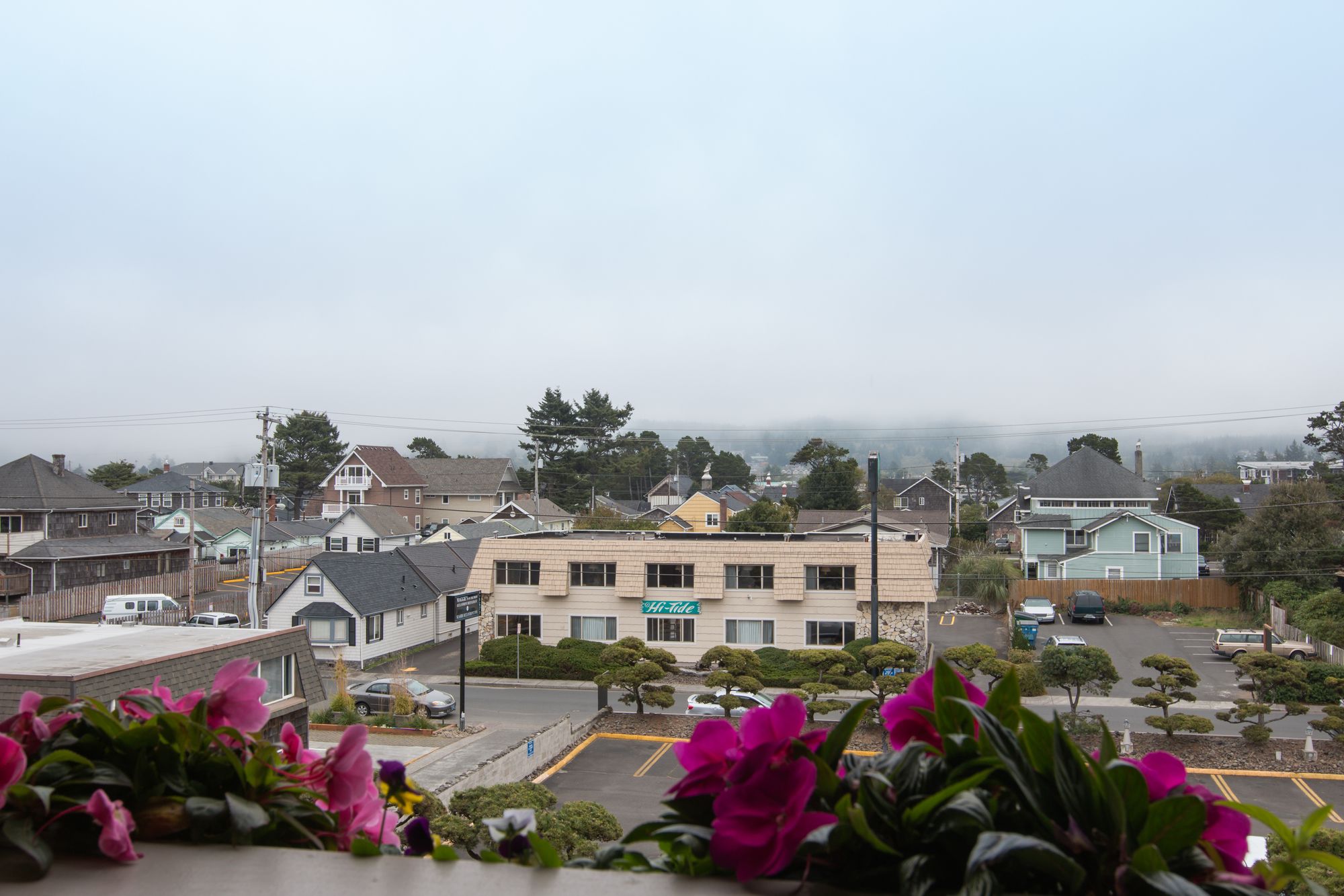 Hi-Tide Oceanfront Inn