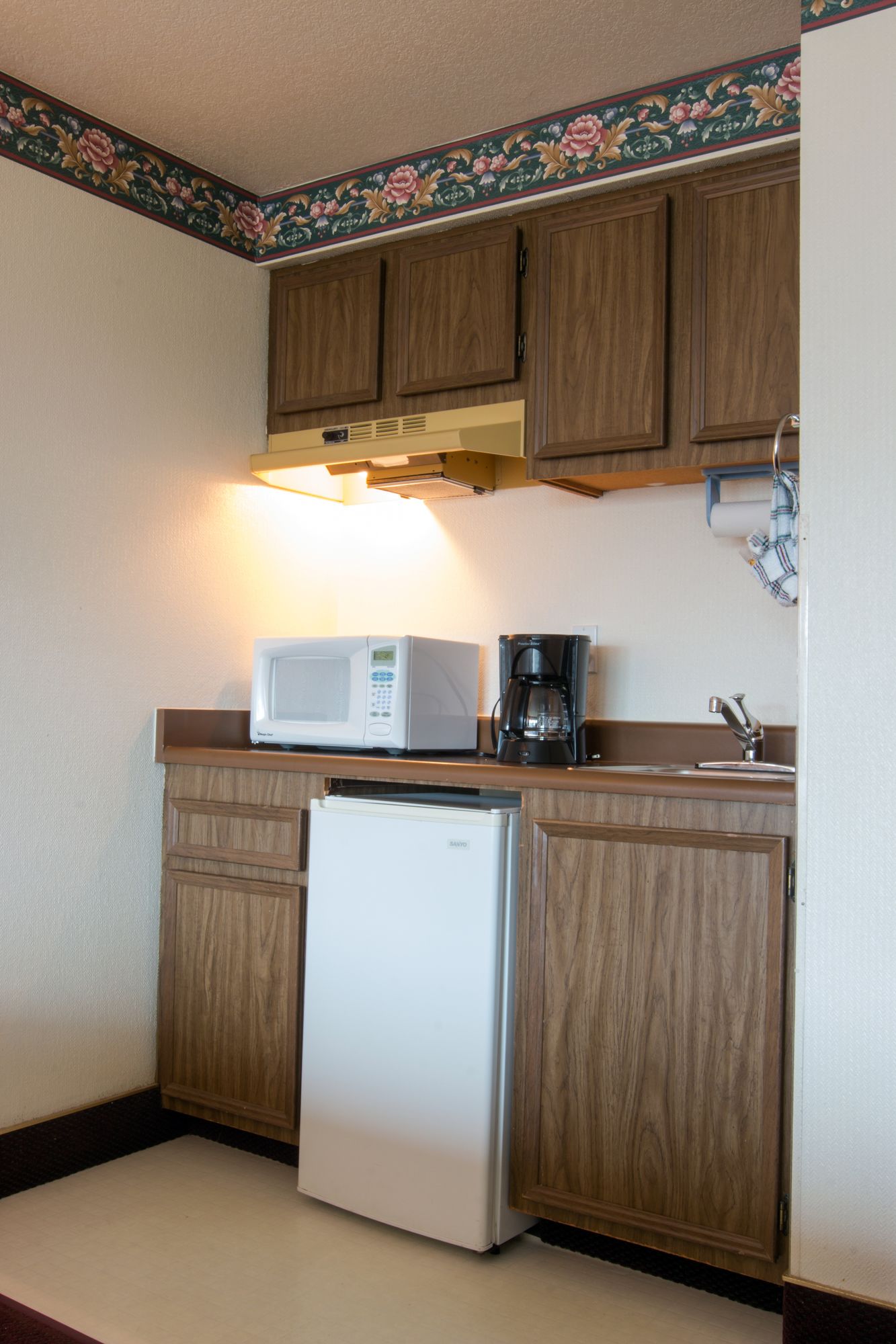 Hi-Tide Oceanfront Inn