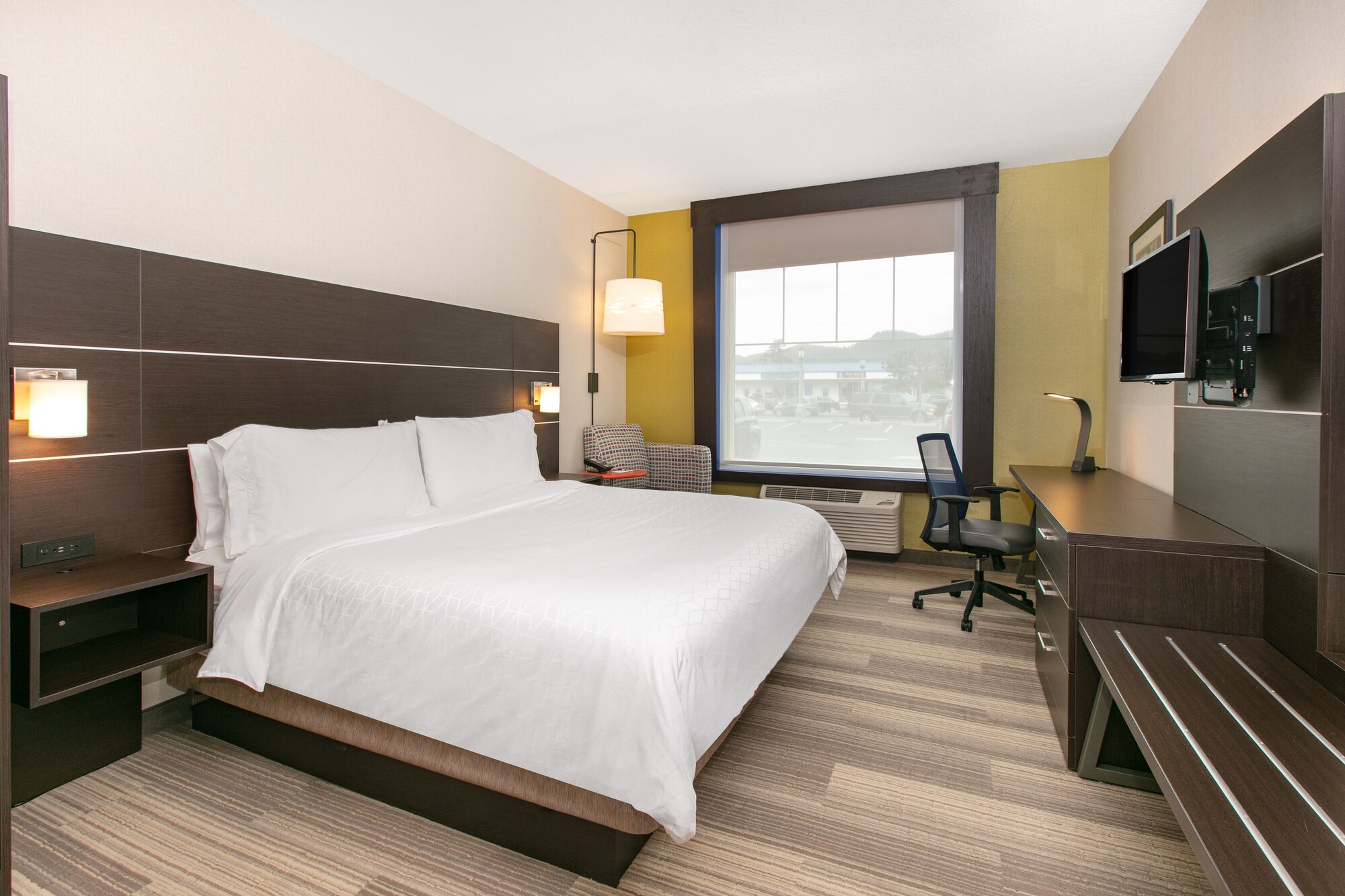 Holiday Inn Express Hotel & Suites Seaside - Convention Center