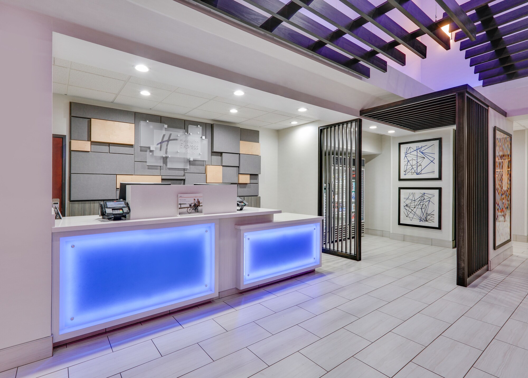 Holiday Inn Express Hotel & Suites Seaside - Convention Center