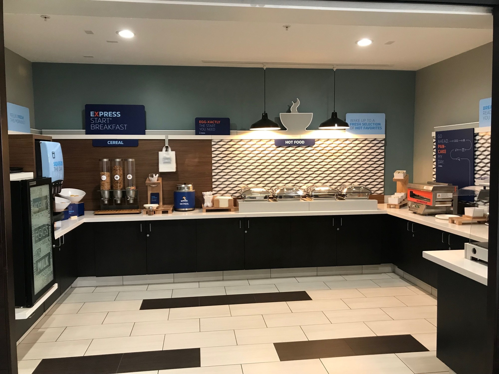 Holiday Inn Express Hotel & Suites Seaside - Convention Center