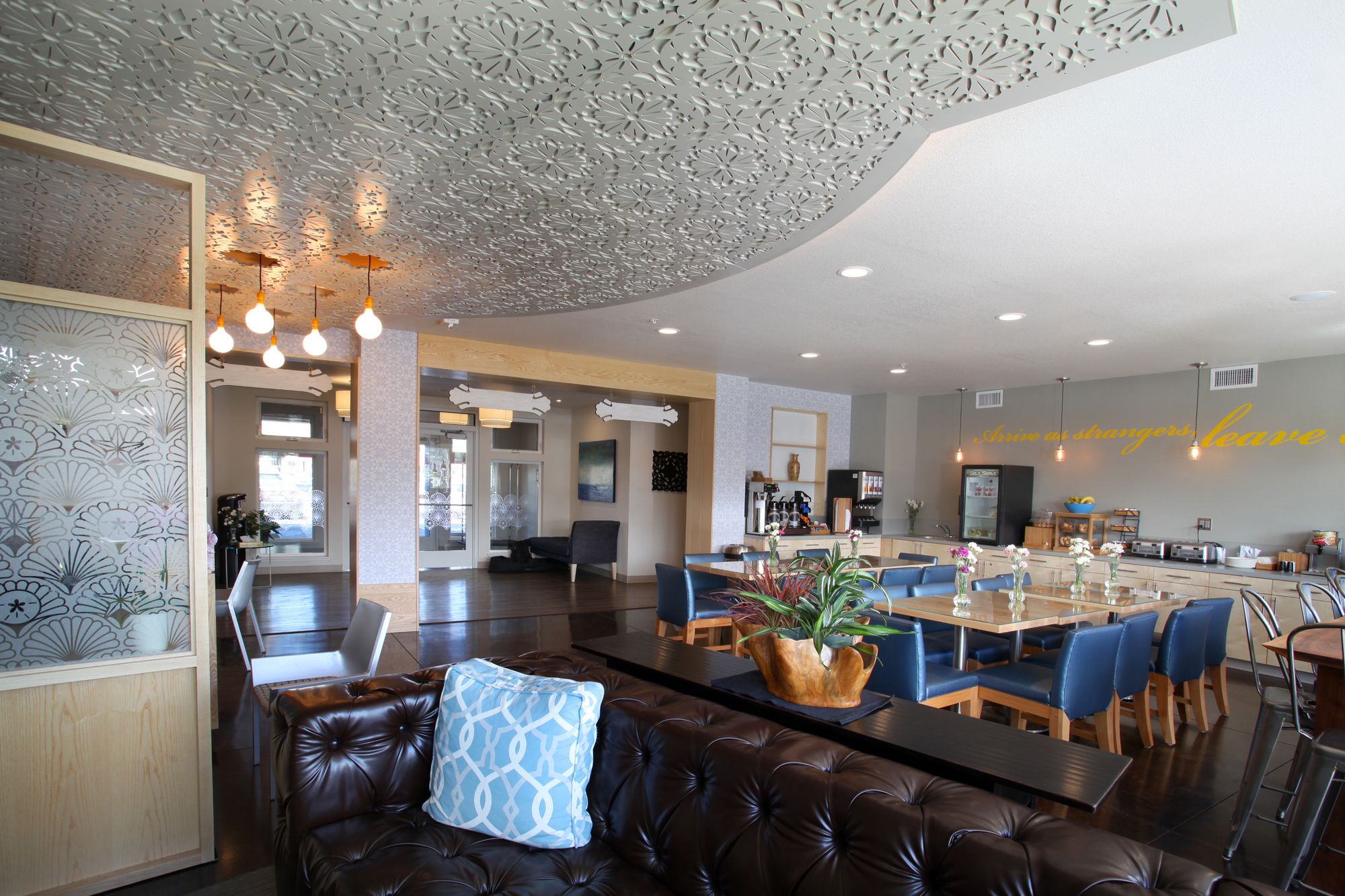 River Inn At Seaside