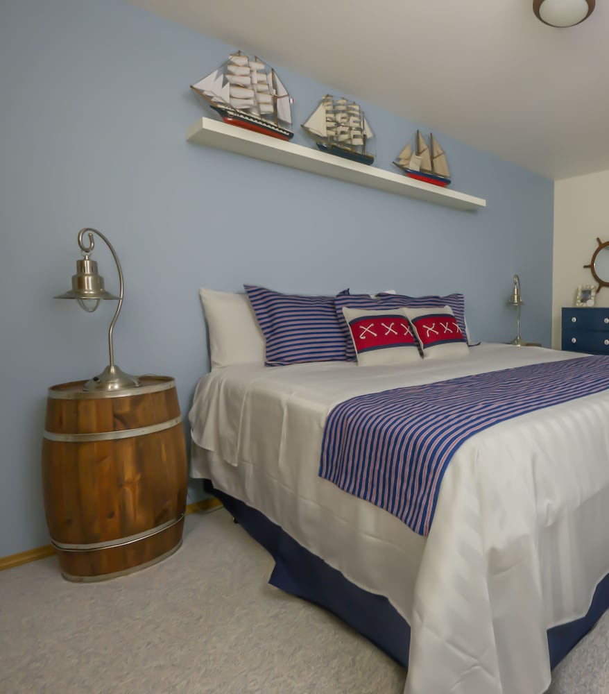 Seaside Vacation Homes