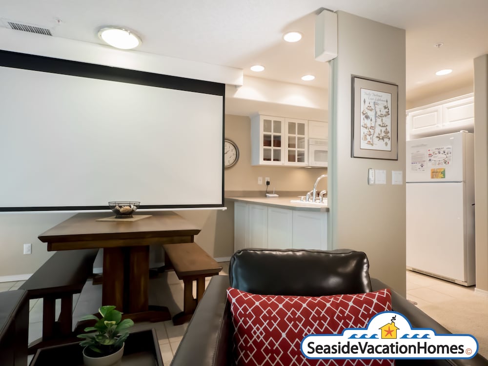 Seaside Vacation Homes