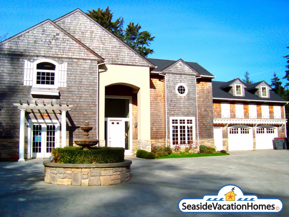 Seaside Vacation Homes