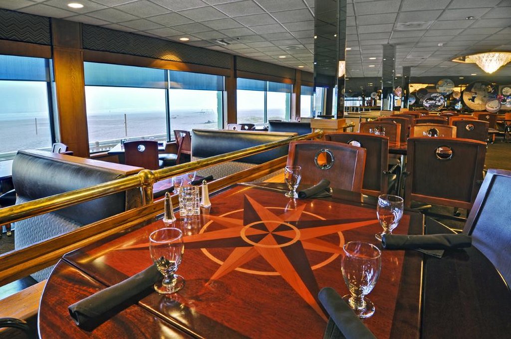 Promenade Inn & Suites Oceanfront