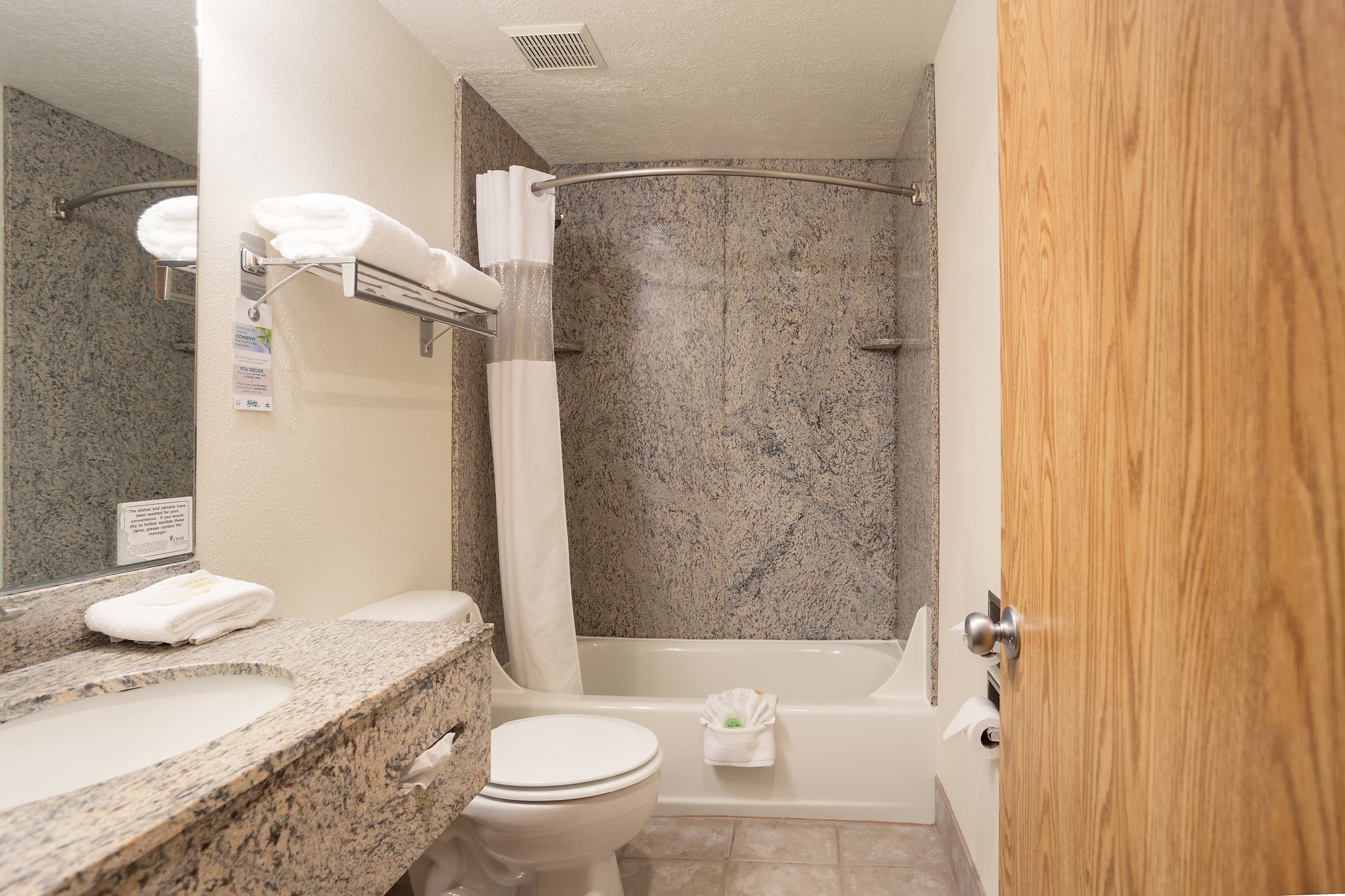 Promenade Inn & Suites Oceanfront