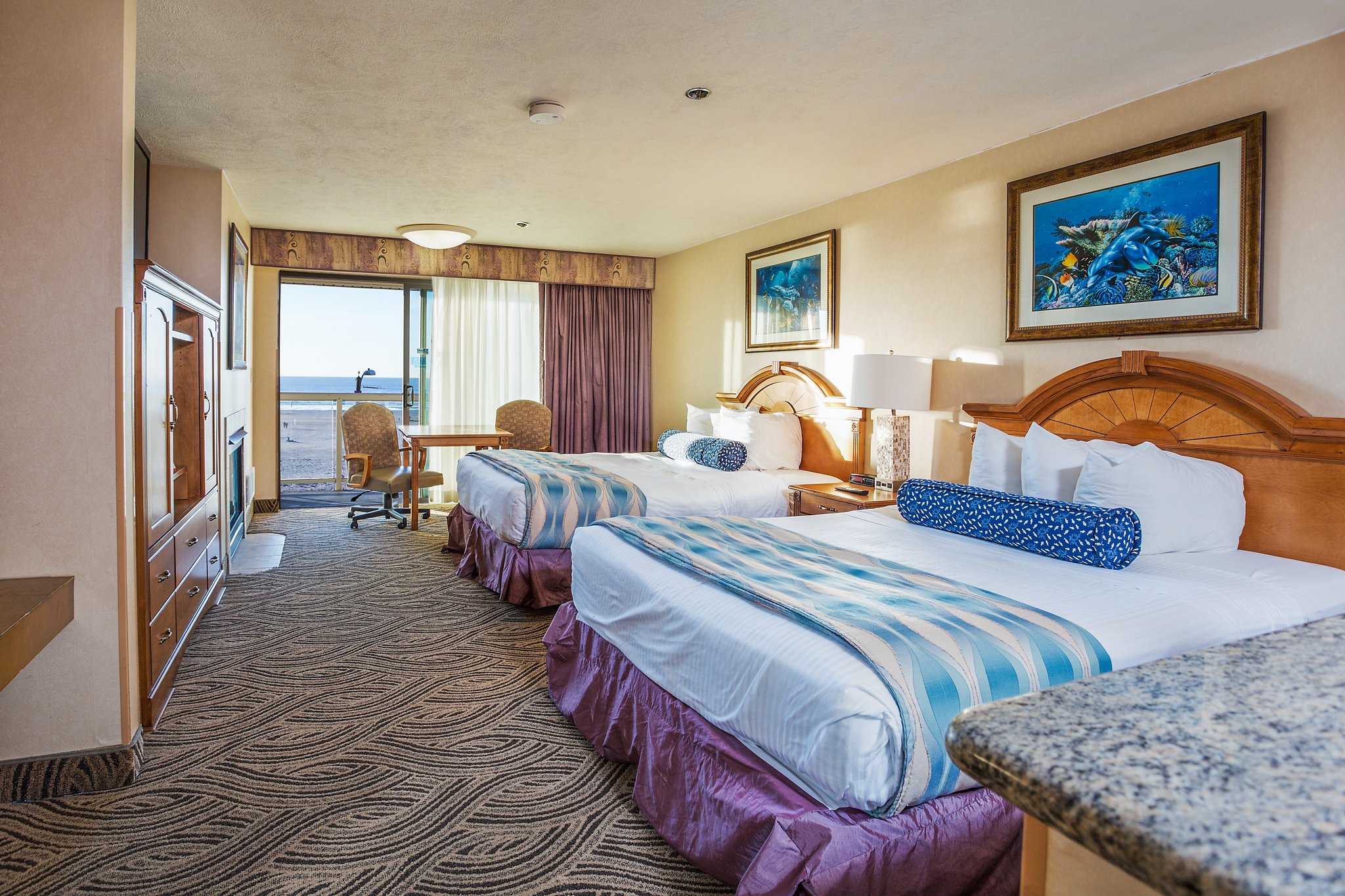 Promenade Inn & Suites Oceanfront