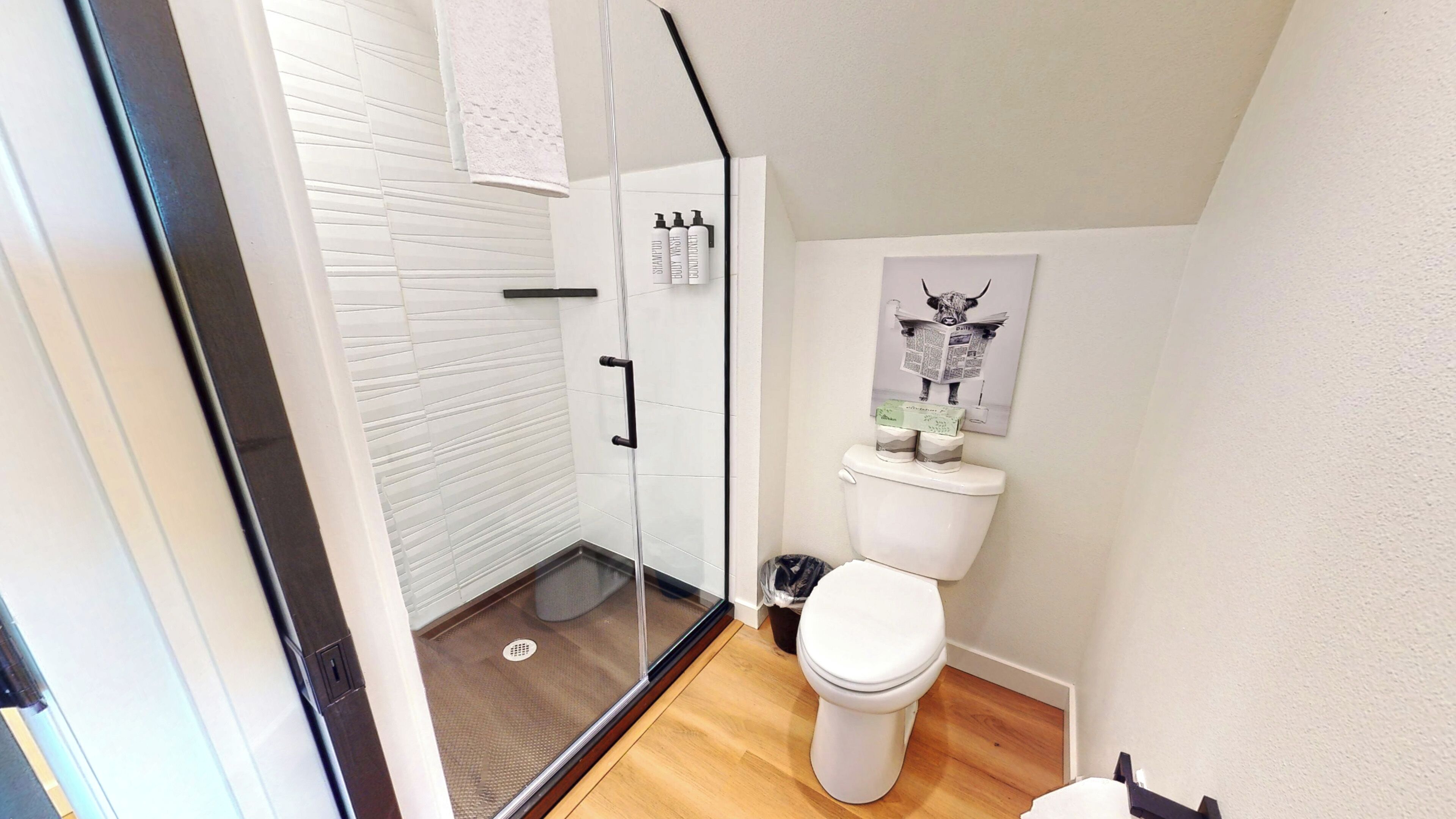 The Commons - Urban Coastal Lodging