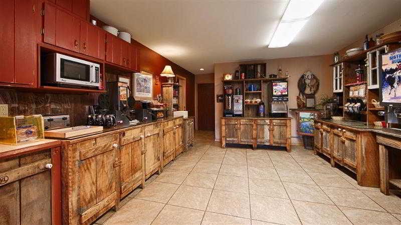 Best Western Ponderosa Lodge