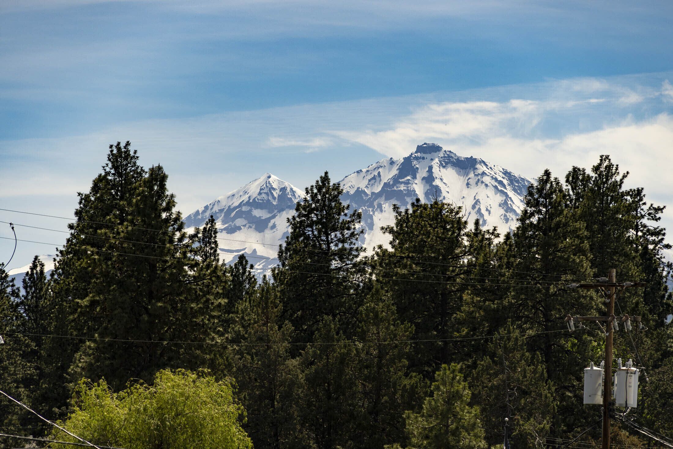 Ski Inn Taphouse Hotel