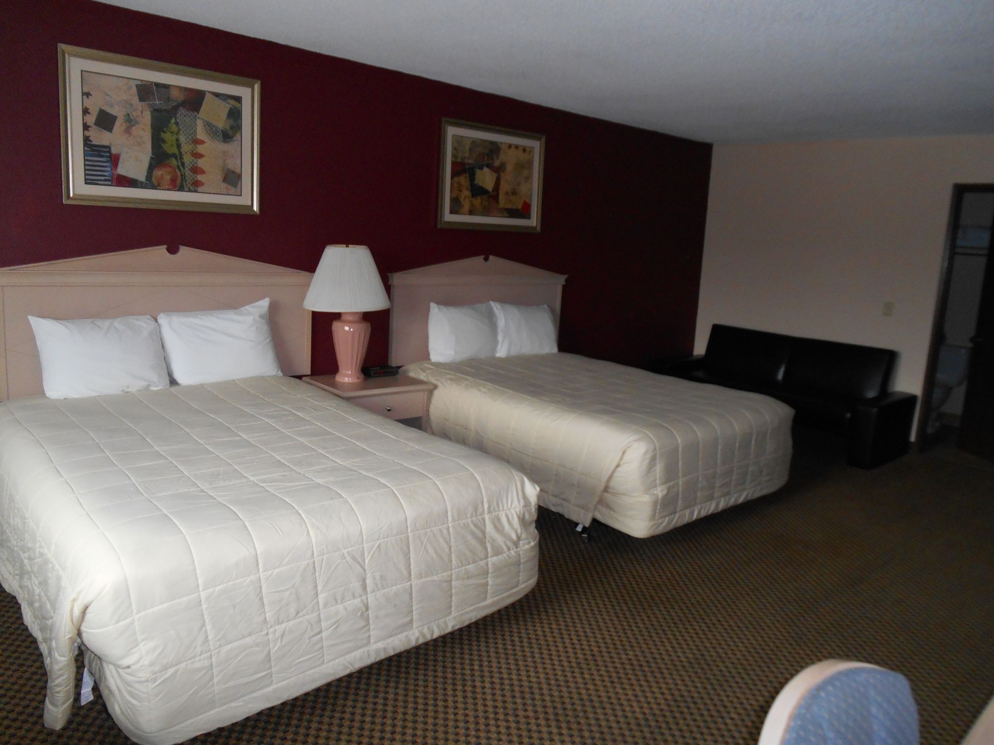 GuestHouse Inn & Suites Eugene Springfield