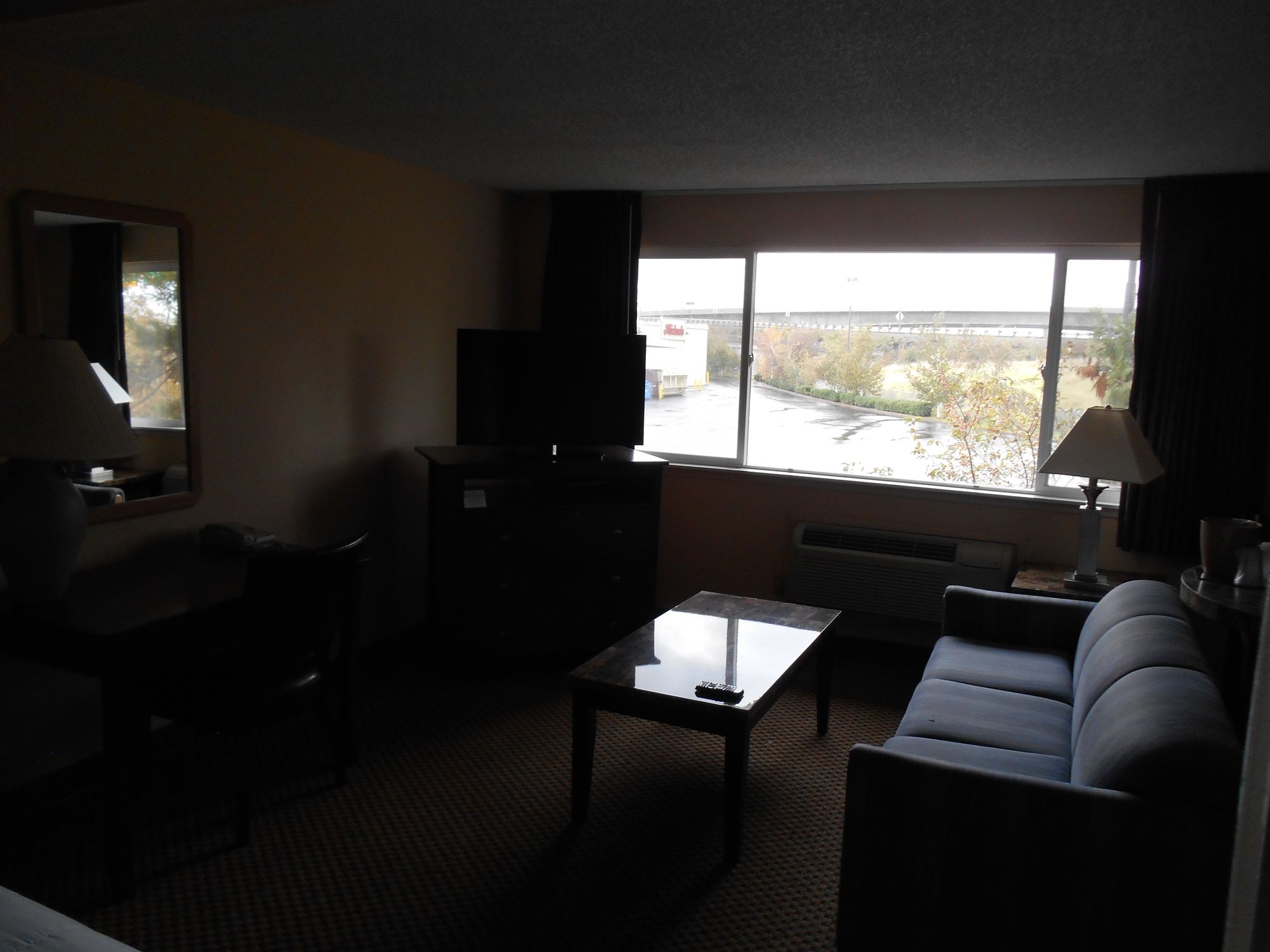 GuestHouse Inn & Suites Eugene Springfield