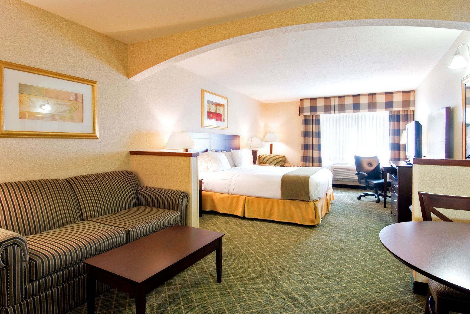 La Quinta Inn & Suites by Wyndham Springfield