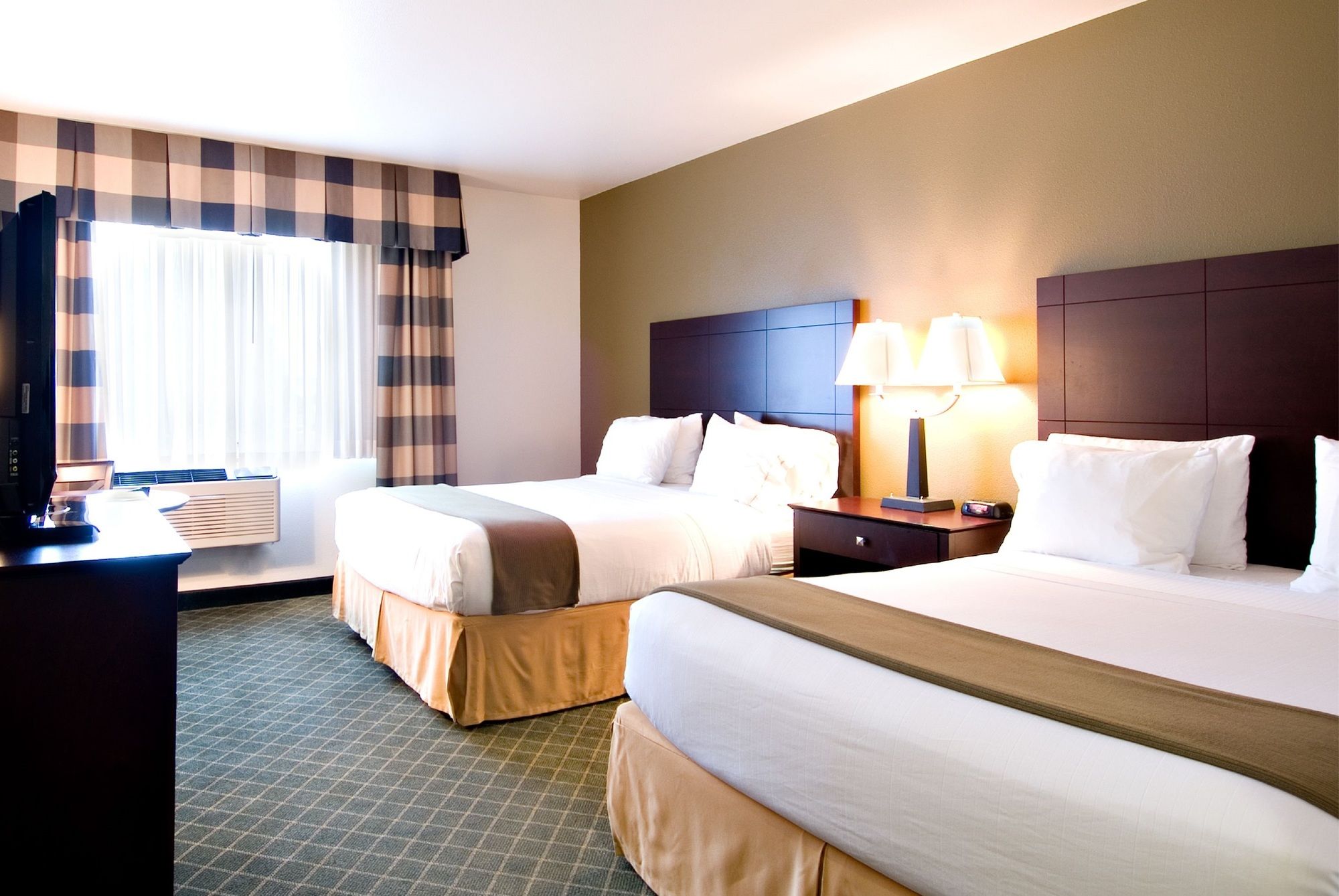 La Quinta Inn & Suites by Wyndham Springfield