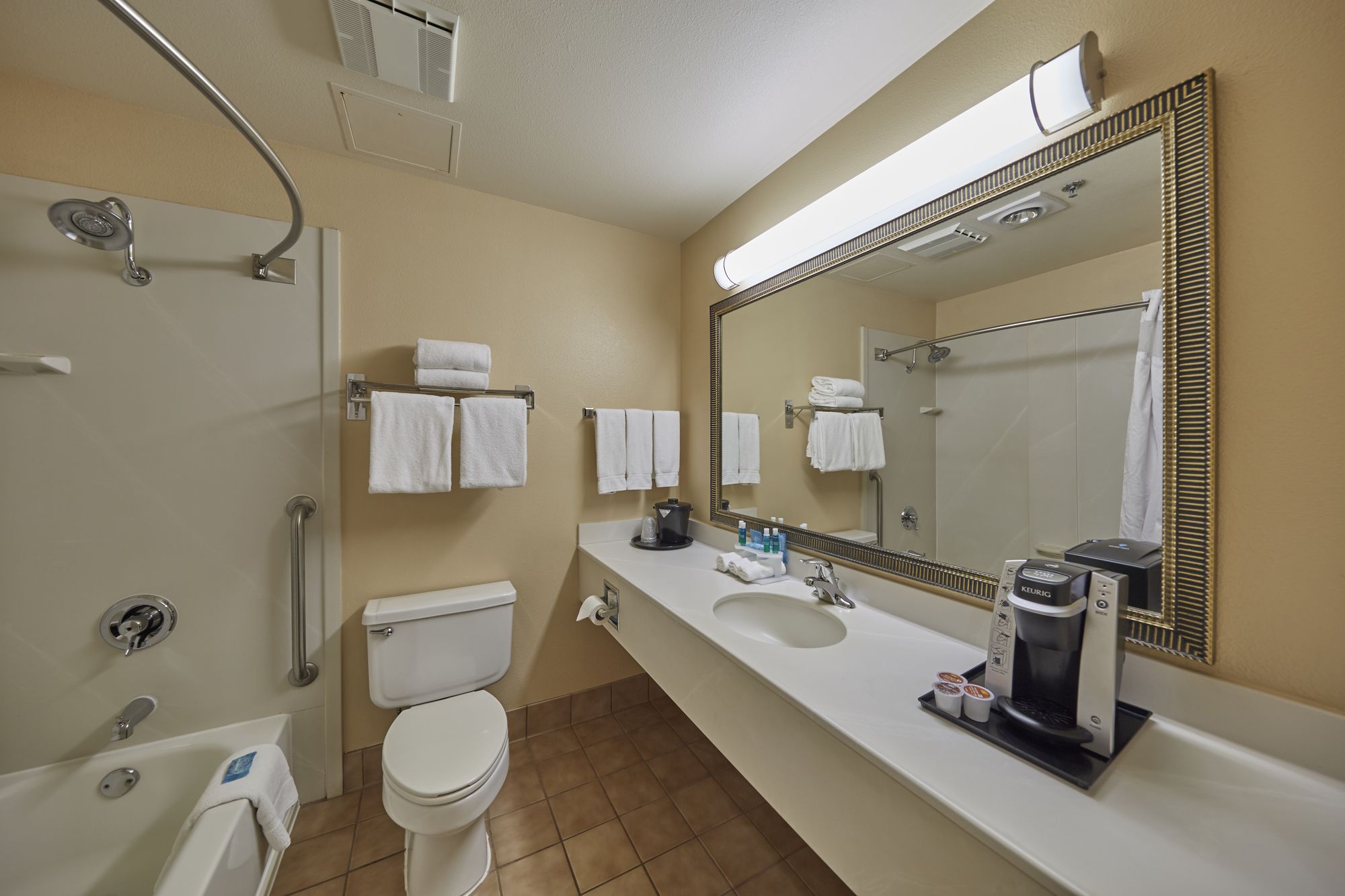 La Quinta Inn & Suites by Wyndham Springfield