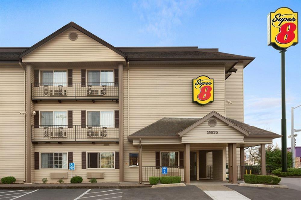 Spark by Hilton Springfield Eugene