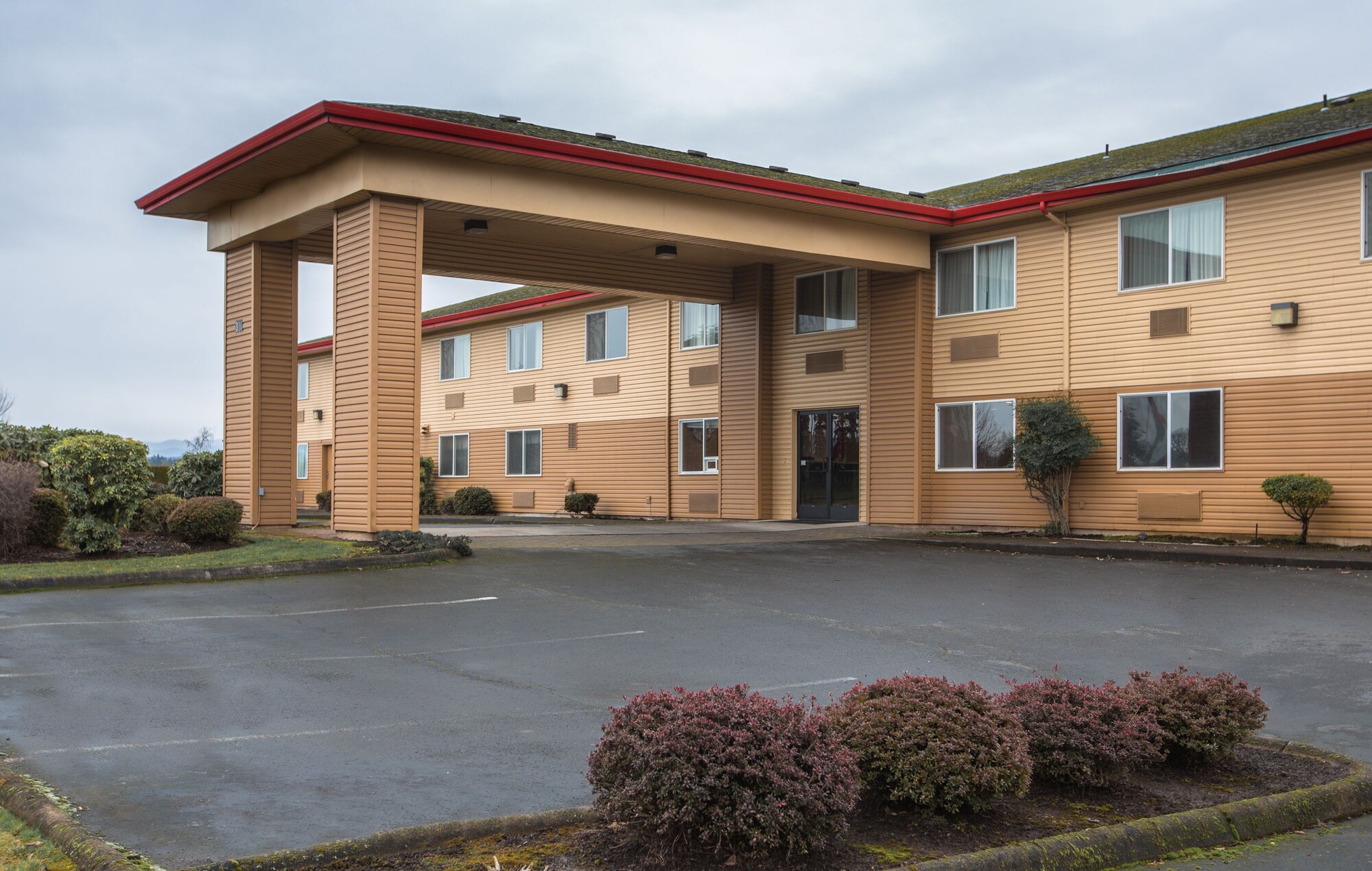 Bridgeway Inn & Suites Sublimity