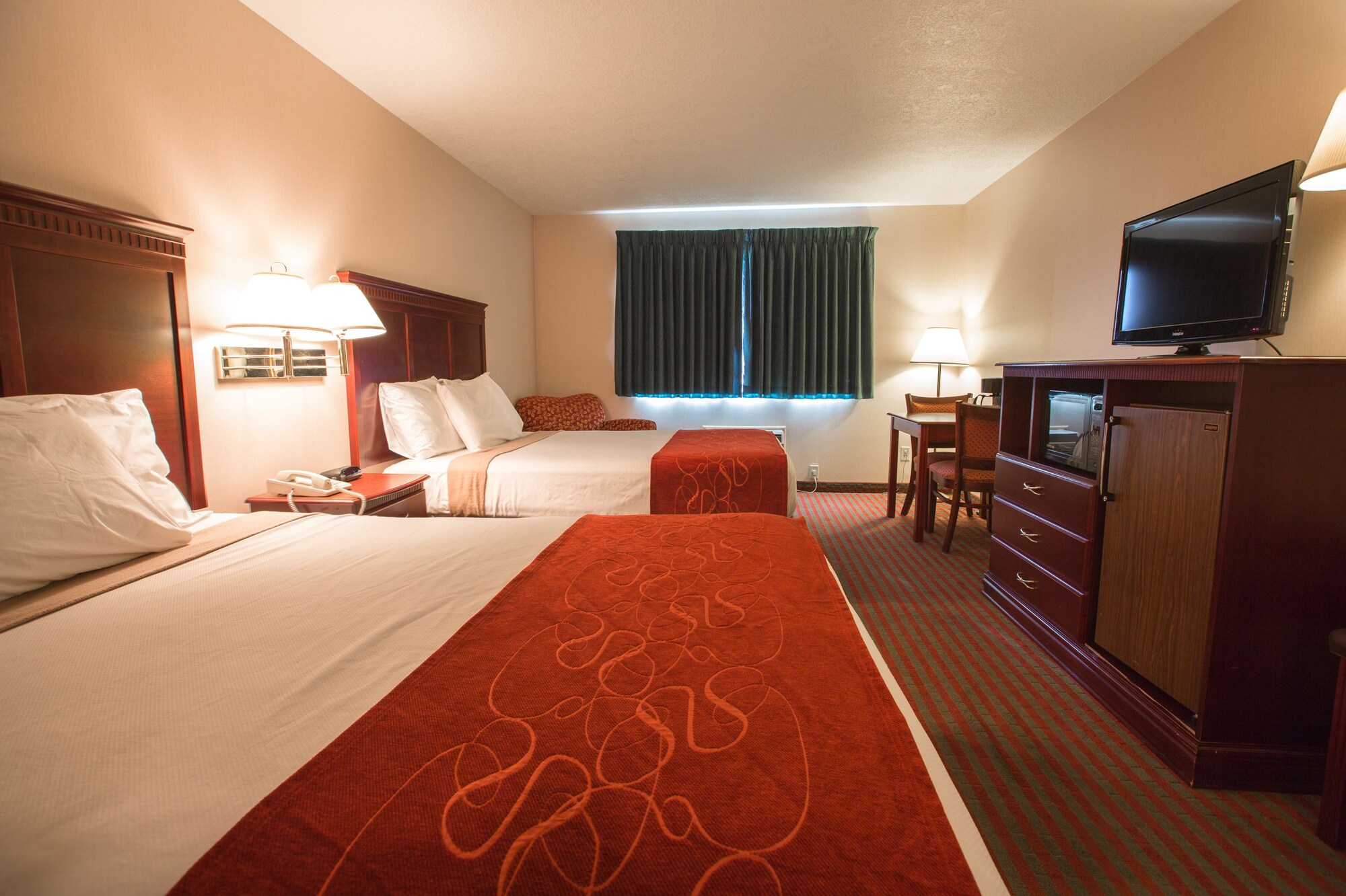 Bridgeway Inn & Suites Sublimity
