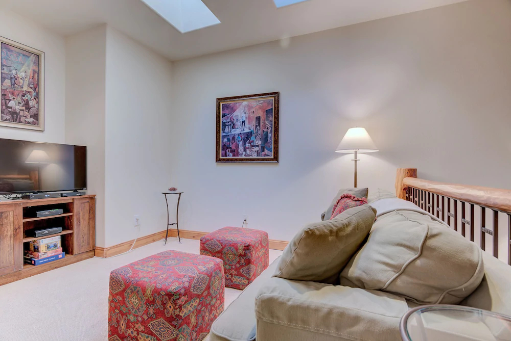 Aquila Lodges by Village Properties at Sunriver