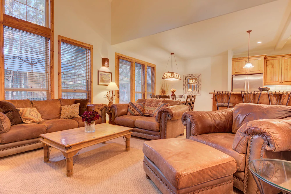 Aquila Lodges by Village Properties at Sunriver
