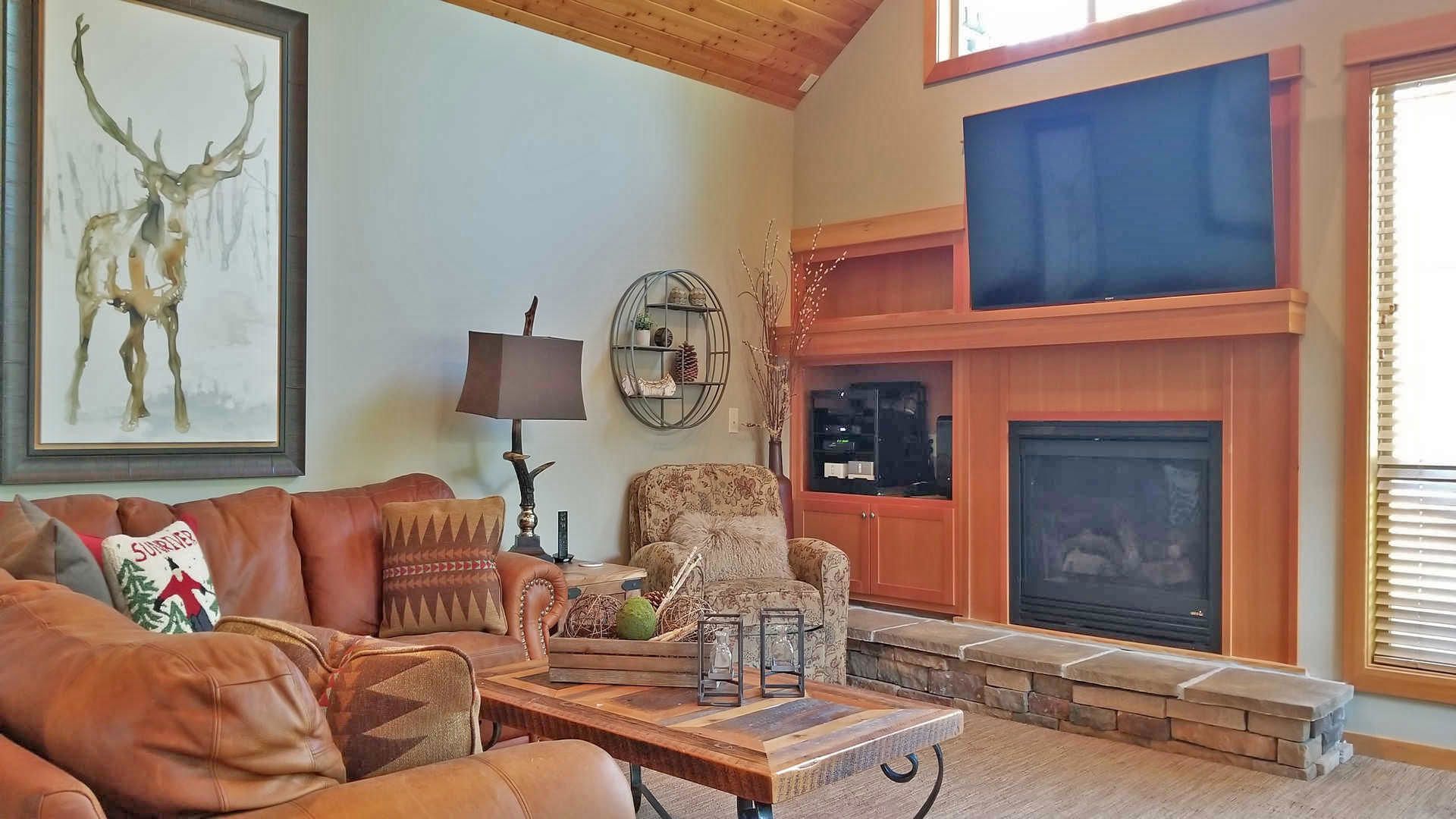 Fremont Crossing Condominiums