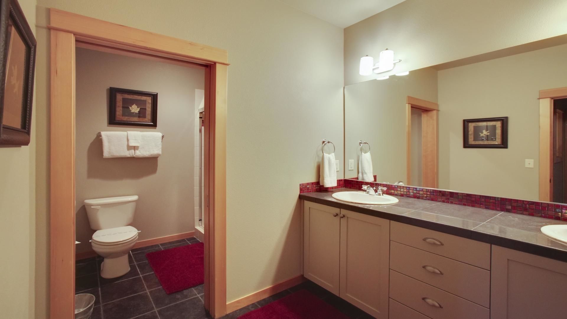 Fremont Crossing Condominiums