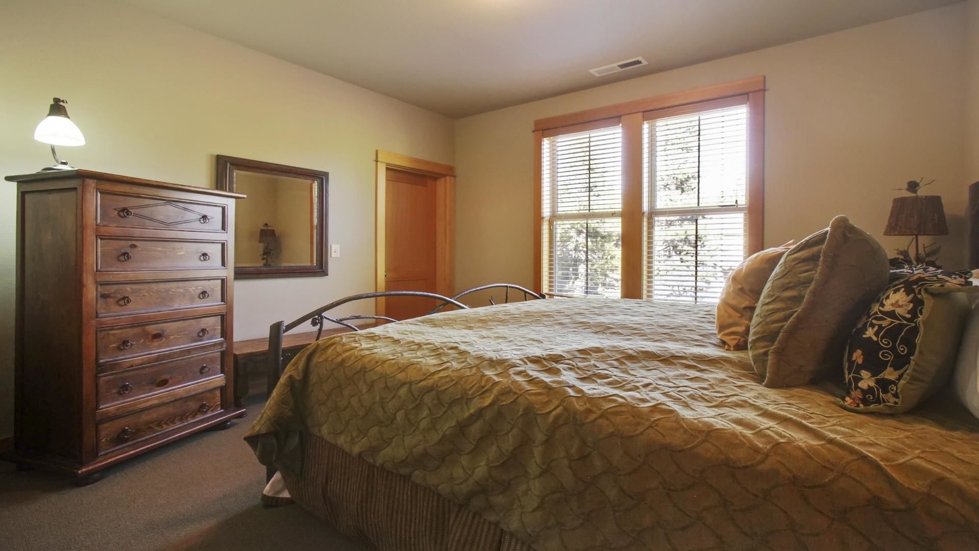 Fremont Crossing Condominiums