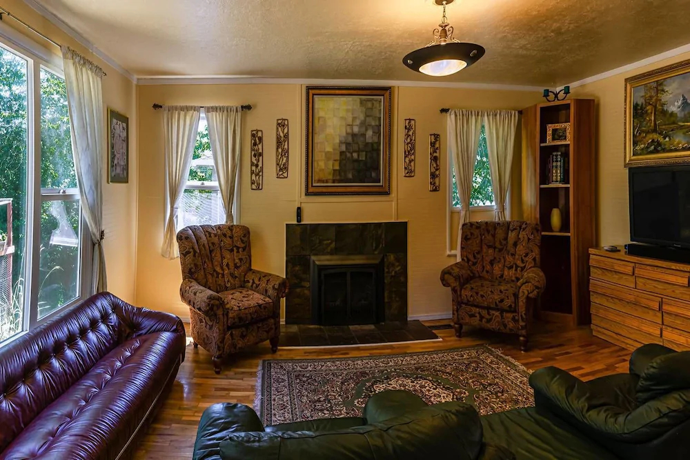 Madi's Place Guest House