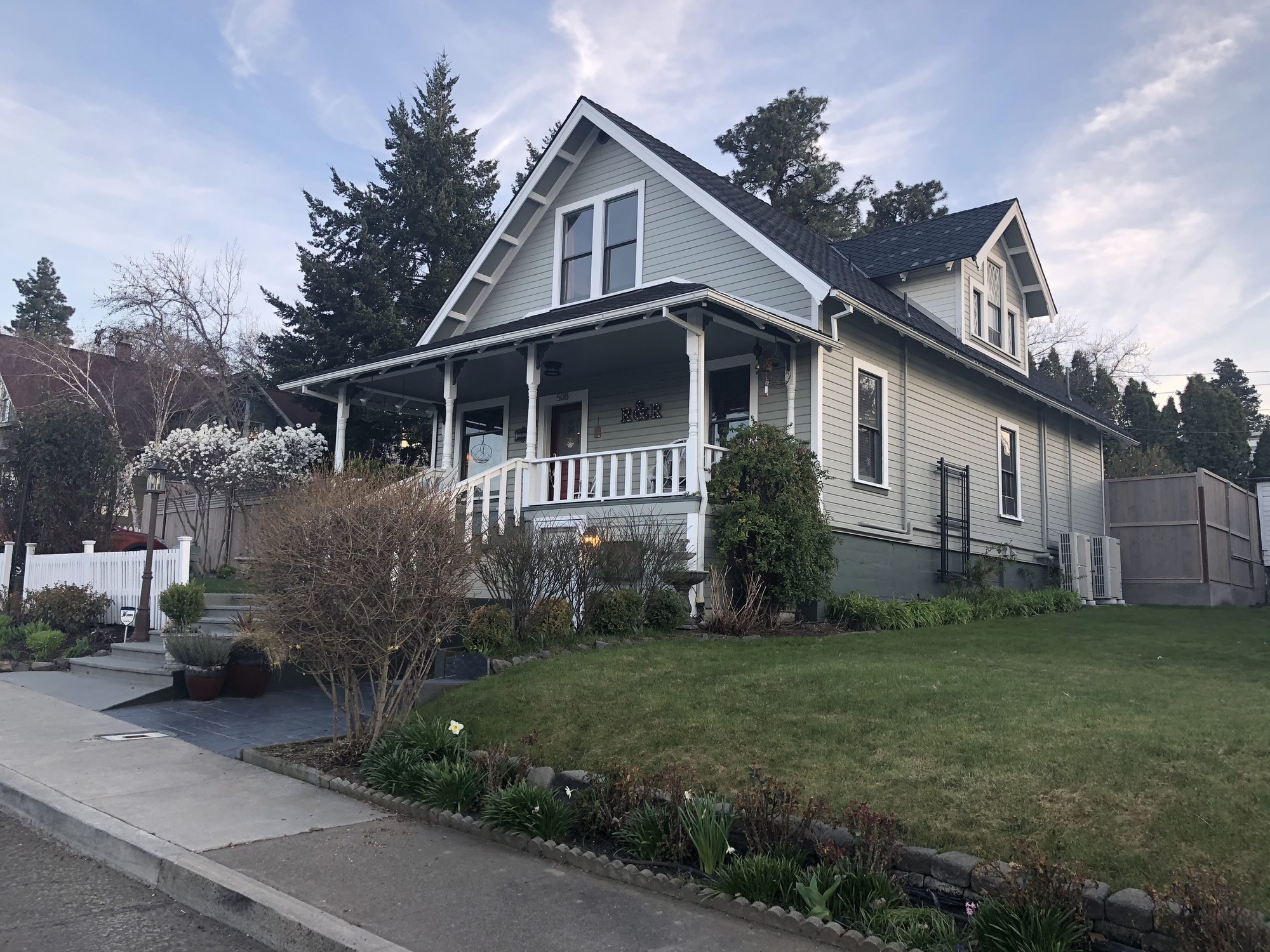 R&R Guesthouse