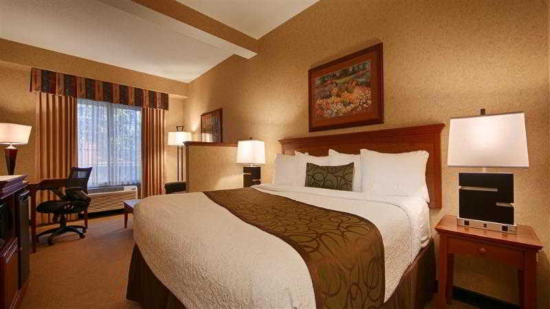 Best Western Plus Northwind Inn & Suites