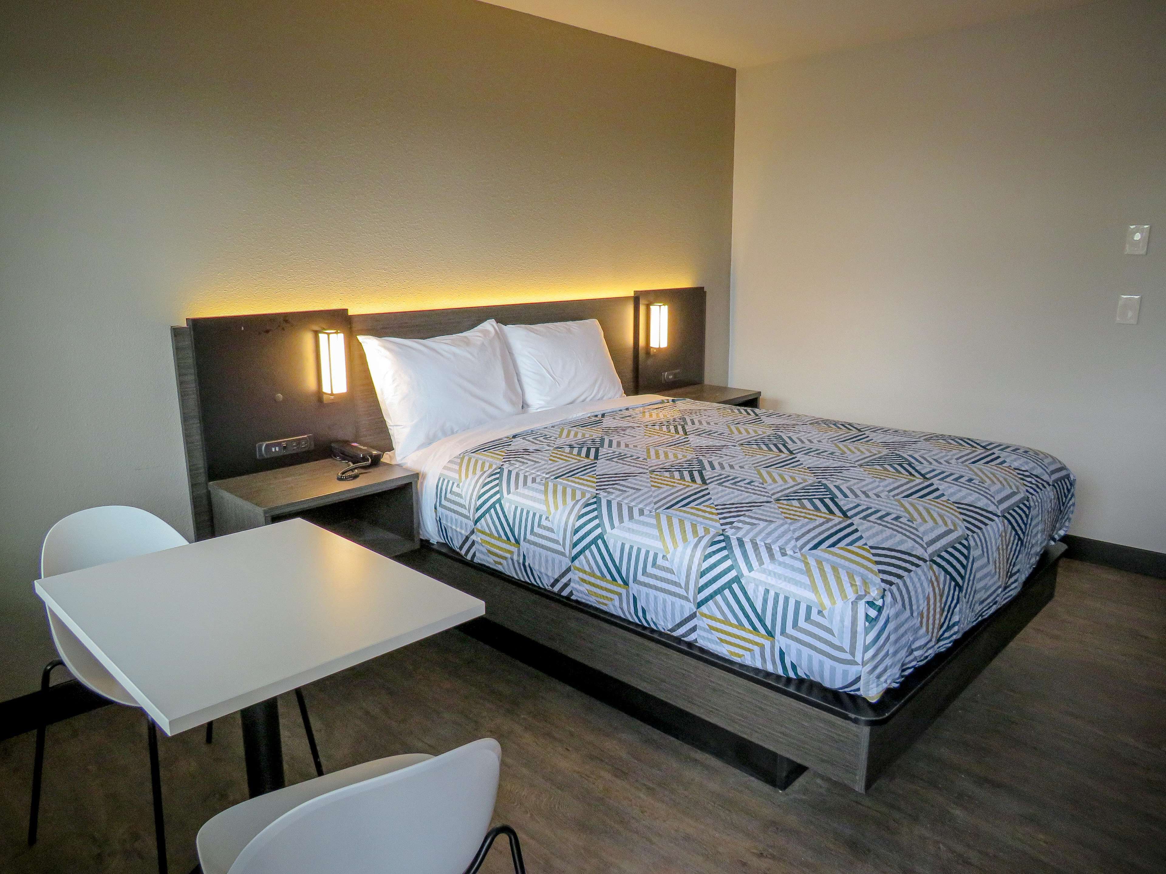 Motel 6 Tigard, OR - Portland Southwest