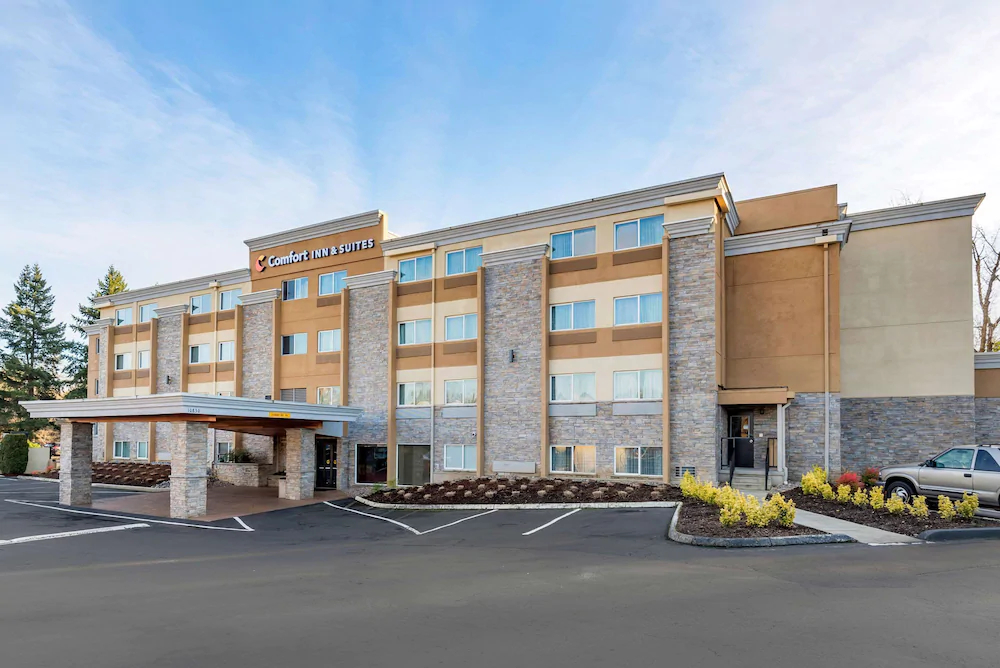 Comfort Inn & Suites