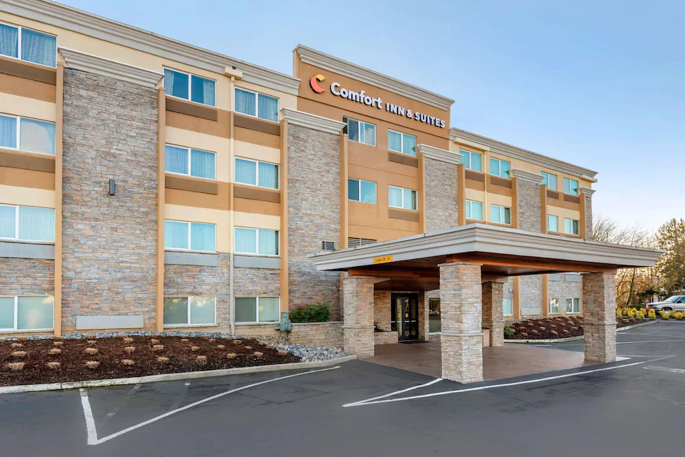 Comfort Inn & Suites