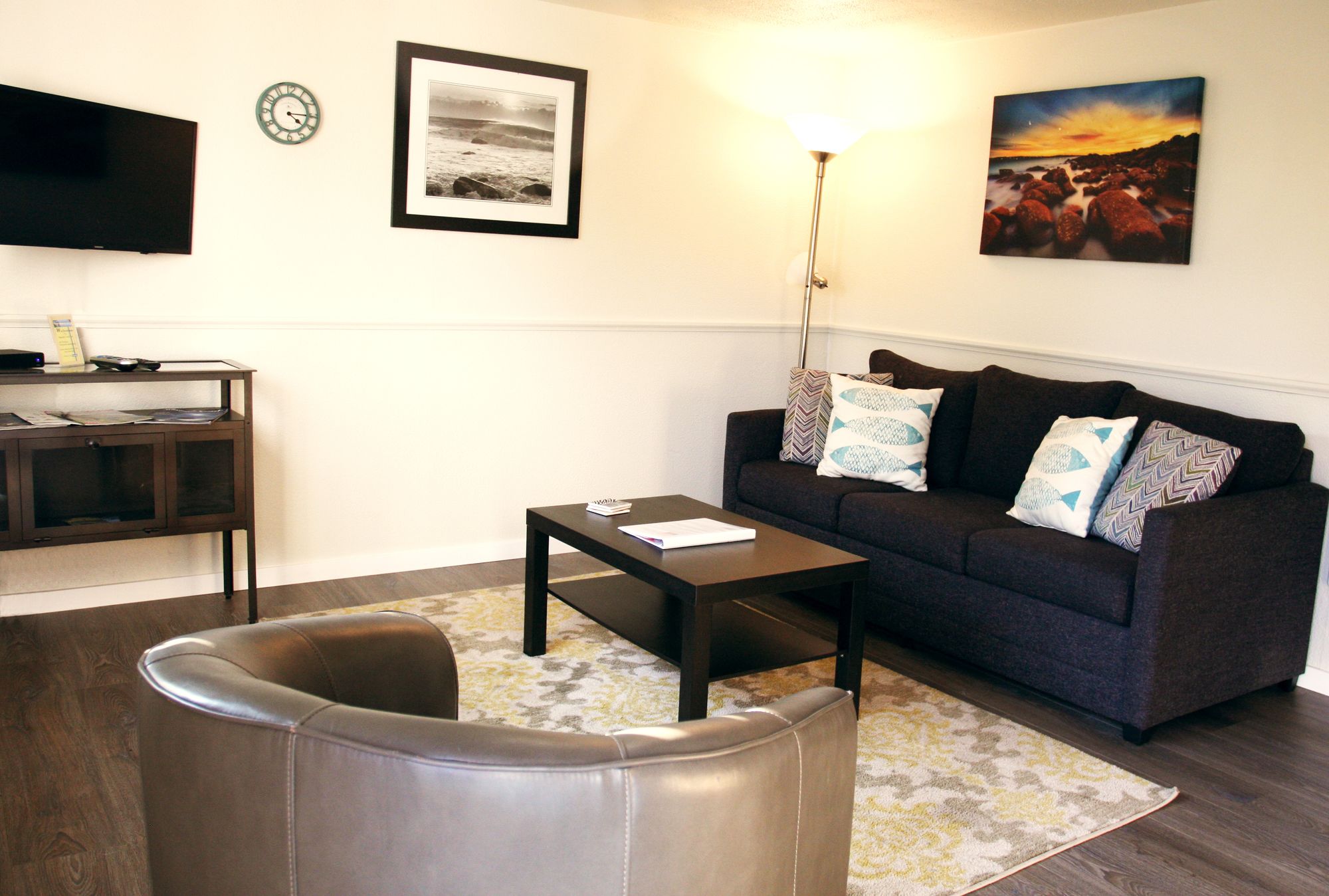 The Netarts Surf Inn