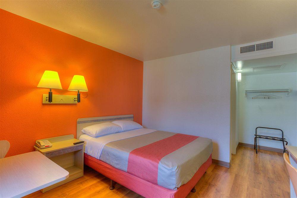 Motel 6 Portland East - Troutdale