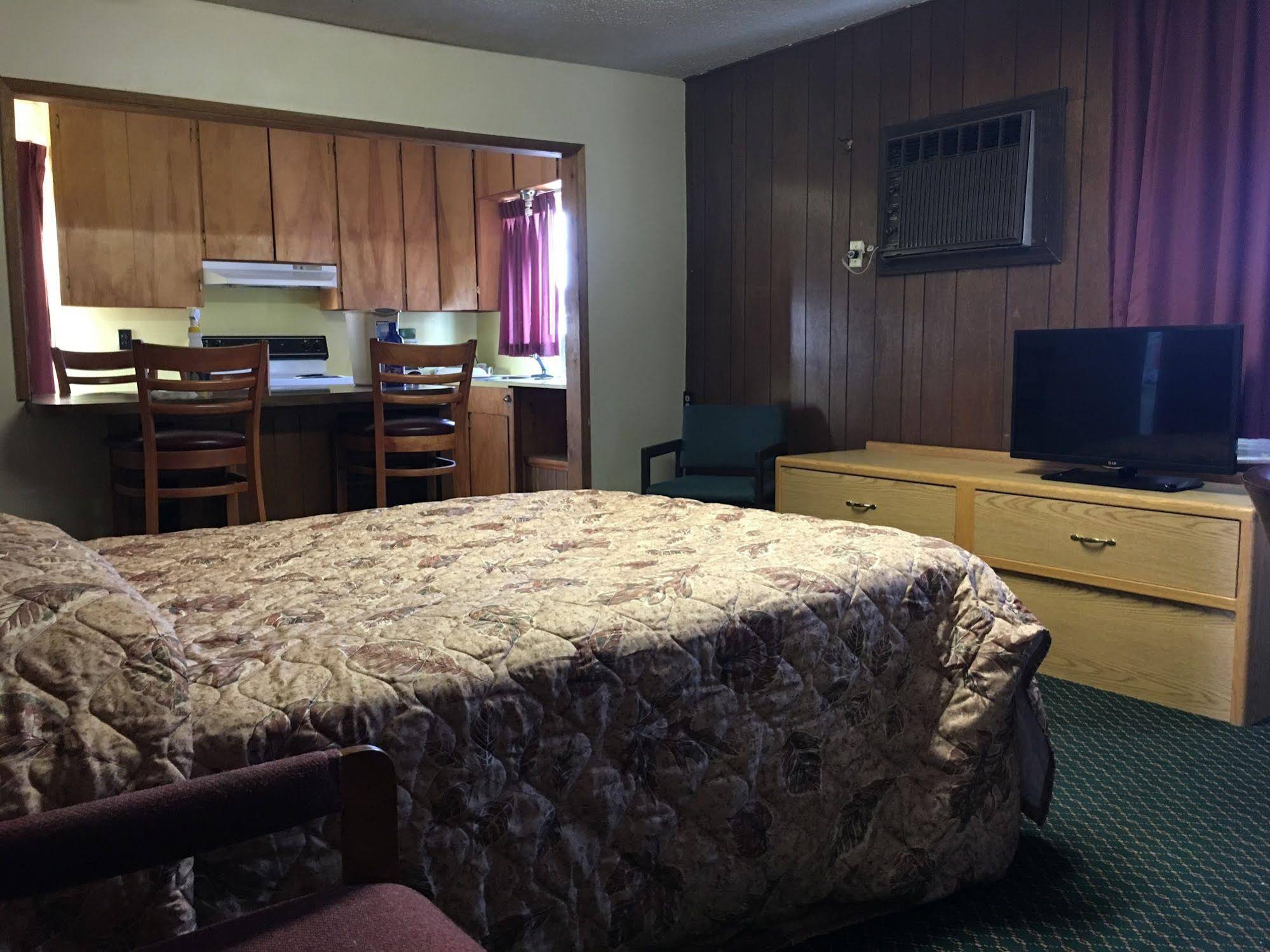 Umatilla Inn and Suites