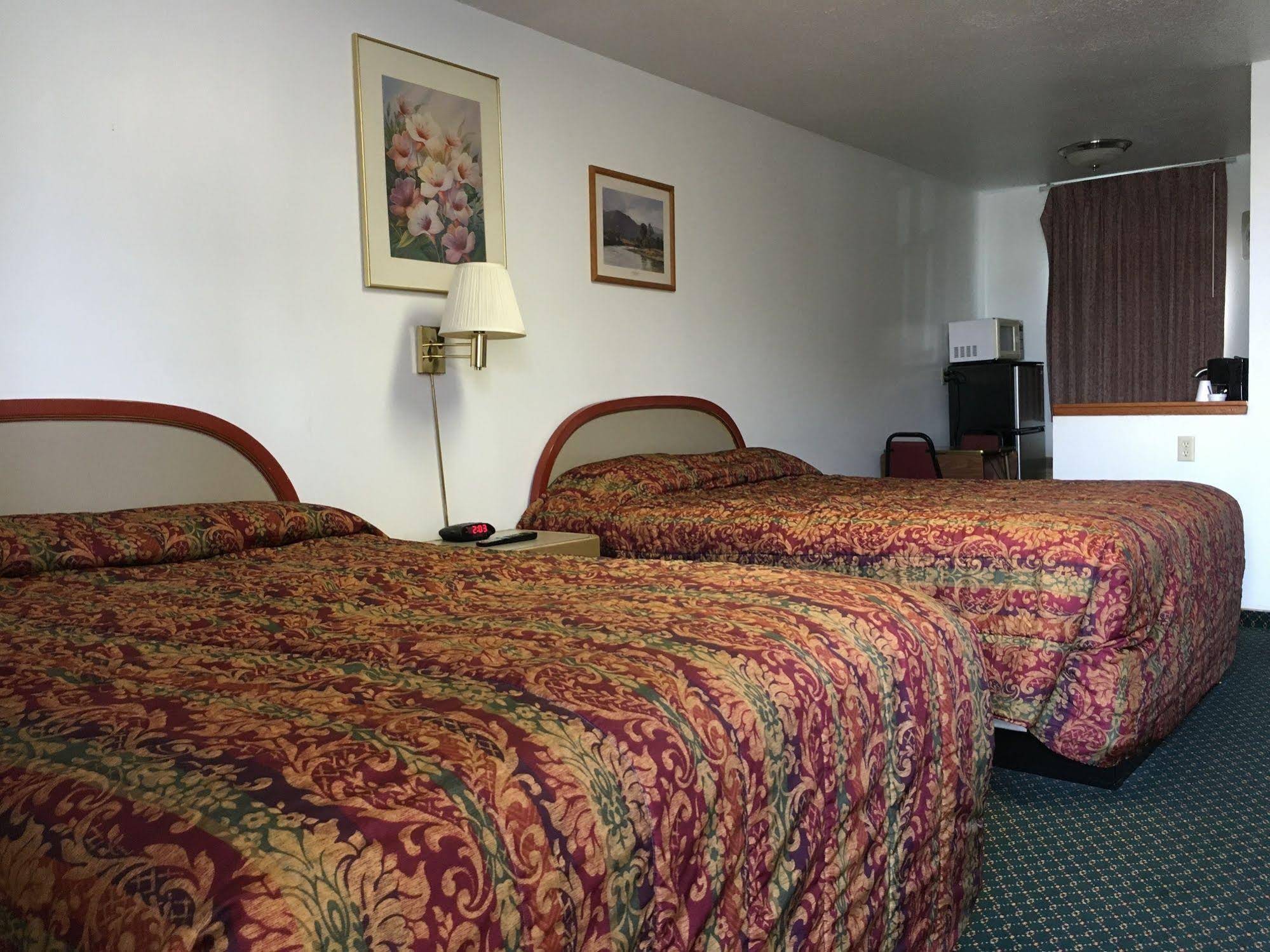 Umatilla Inn and Suites