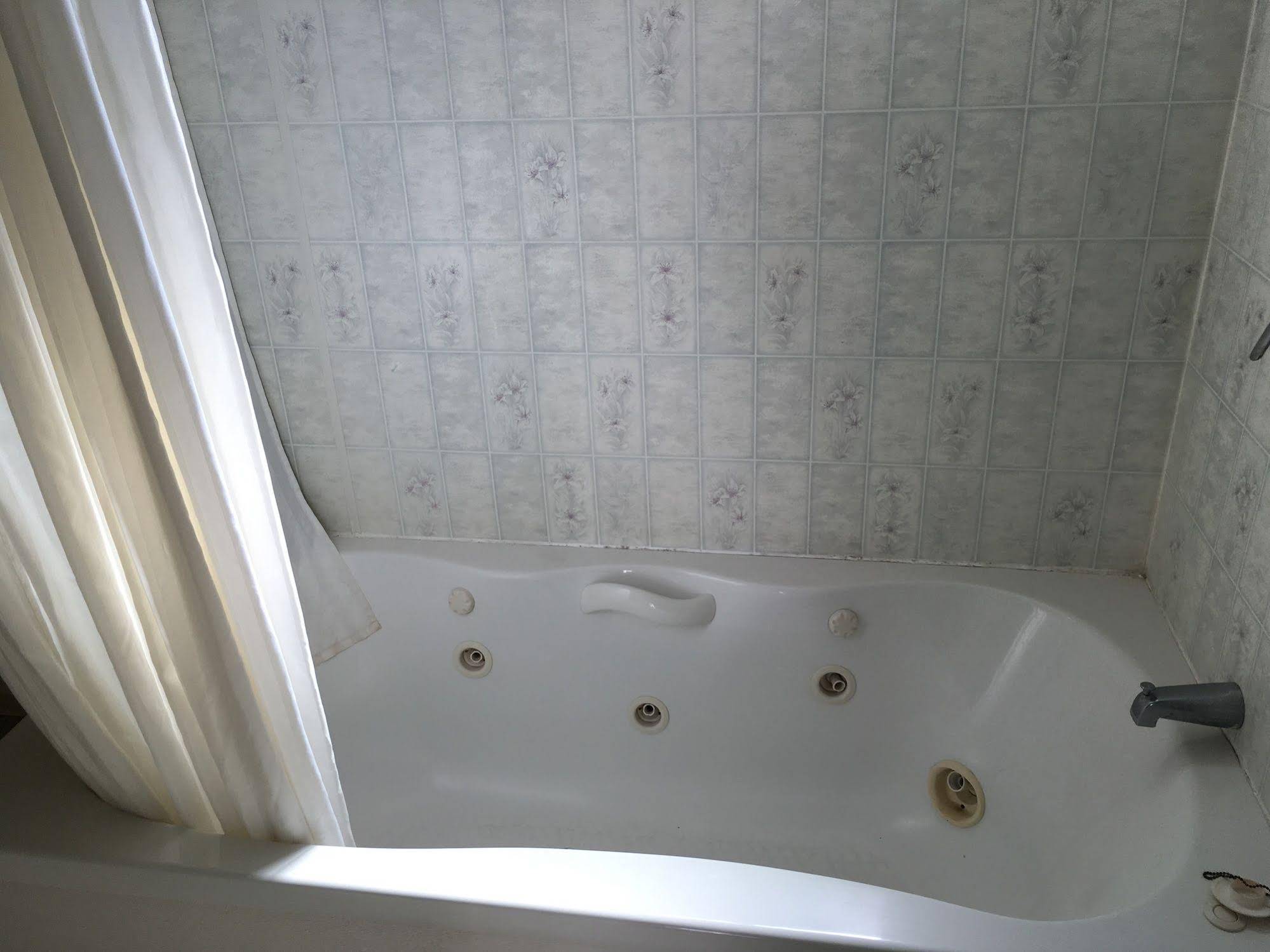 Umatilla Inn and Suites