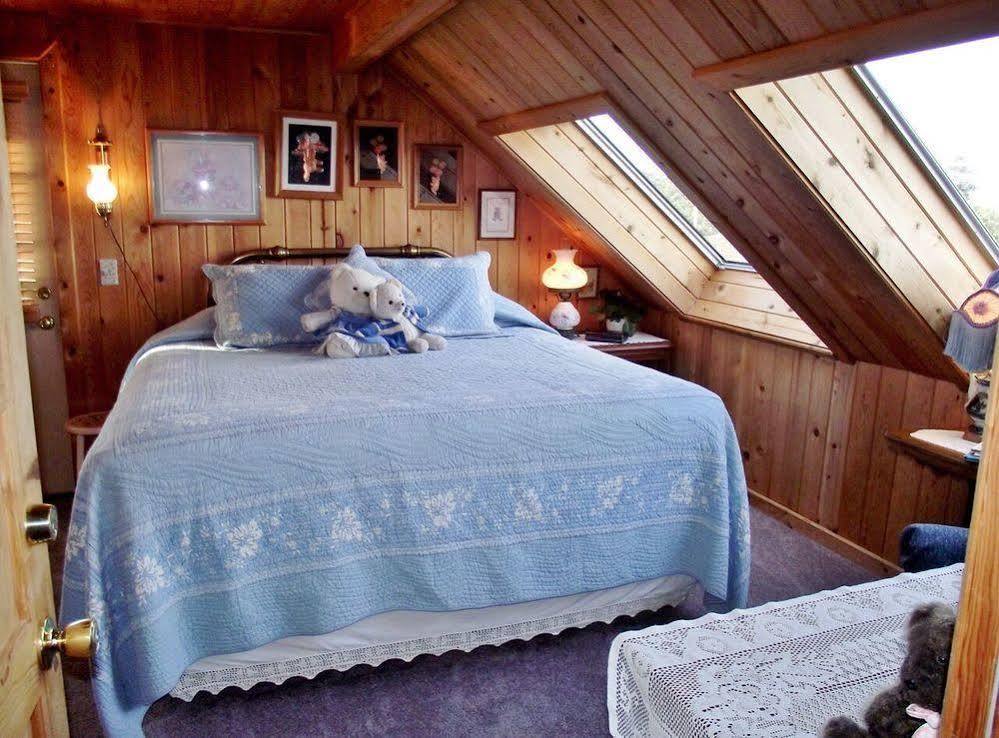 Cliff House Bed & Breakfast