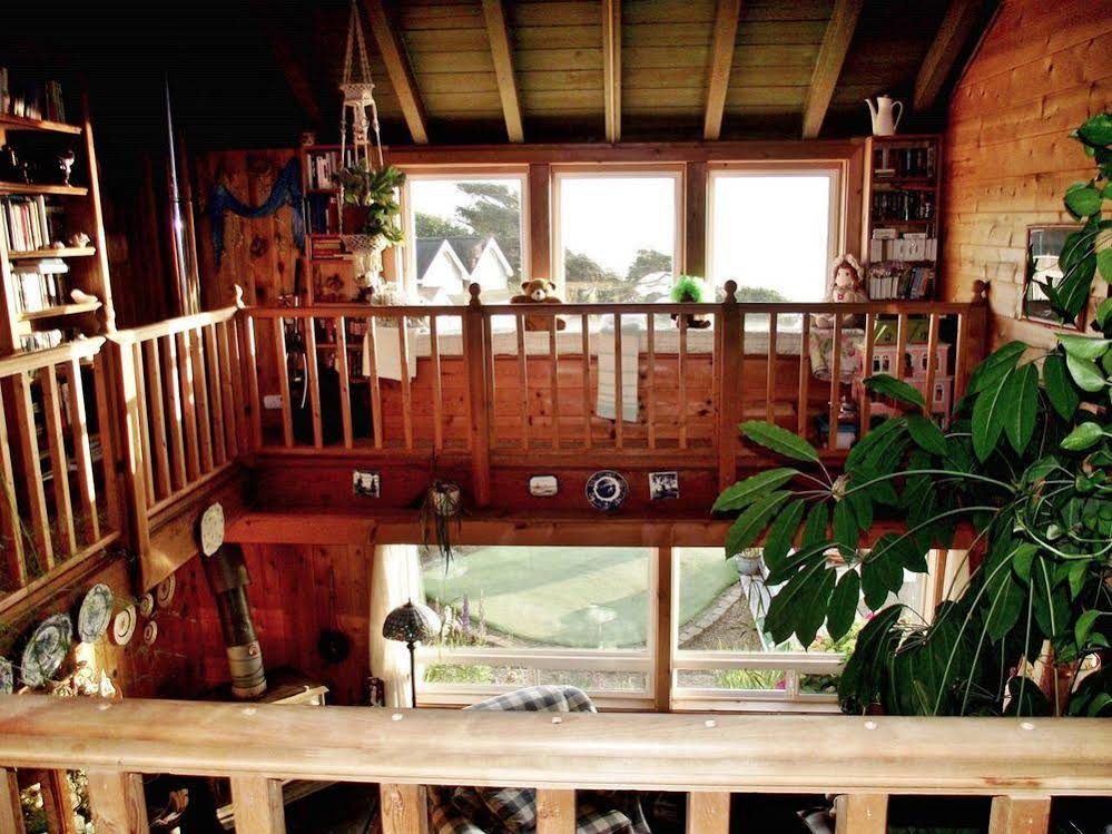 Cliff House Bed & Breakfast