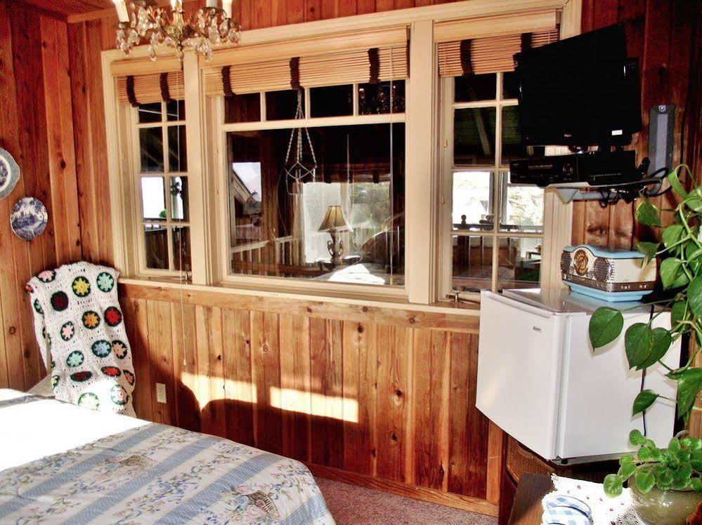 Cliff House Bed & Breakfast